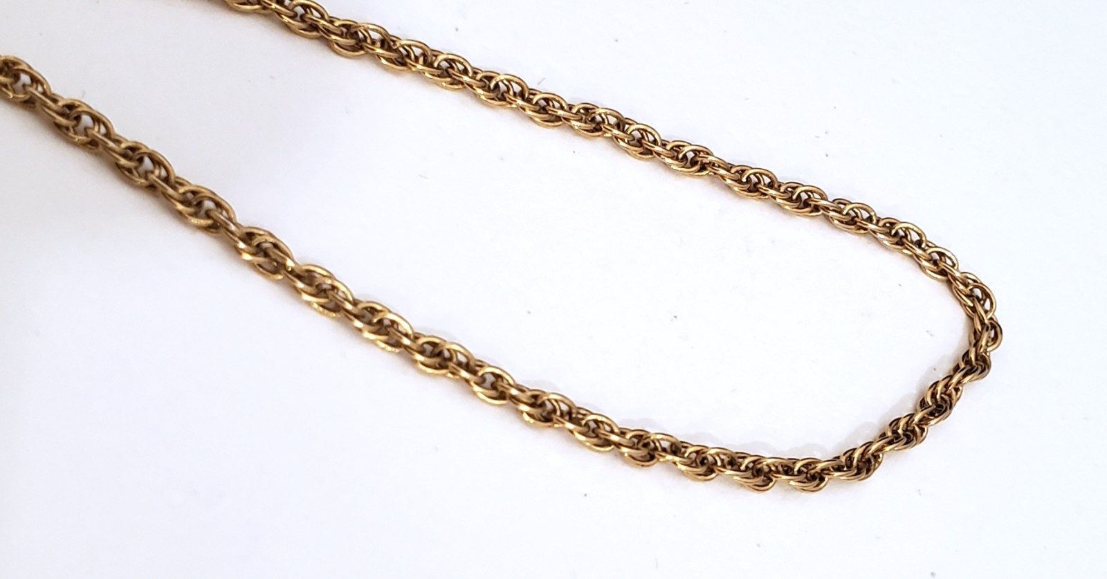 Vintage MFA Museum Of Fine Arts Boston Gold Tone Purse Locket Pendant Necklace