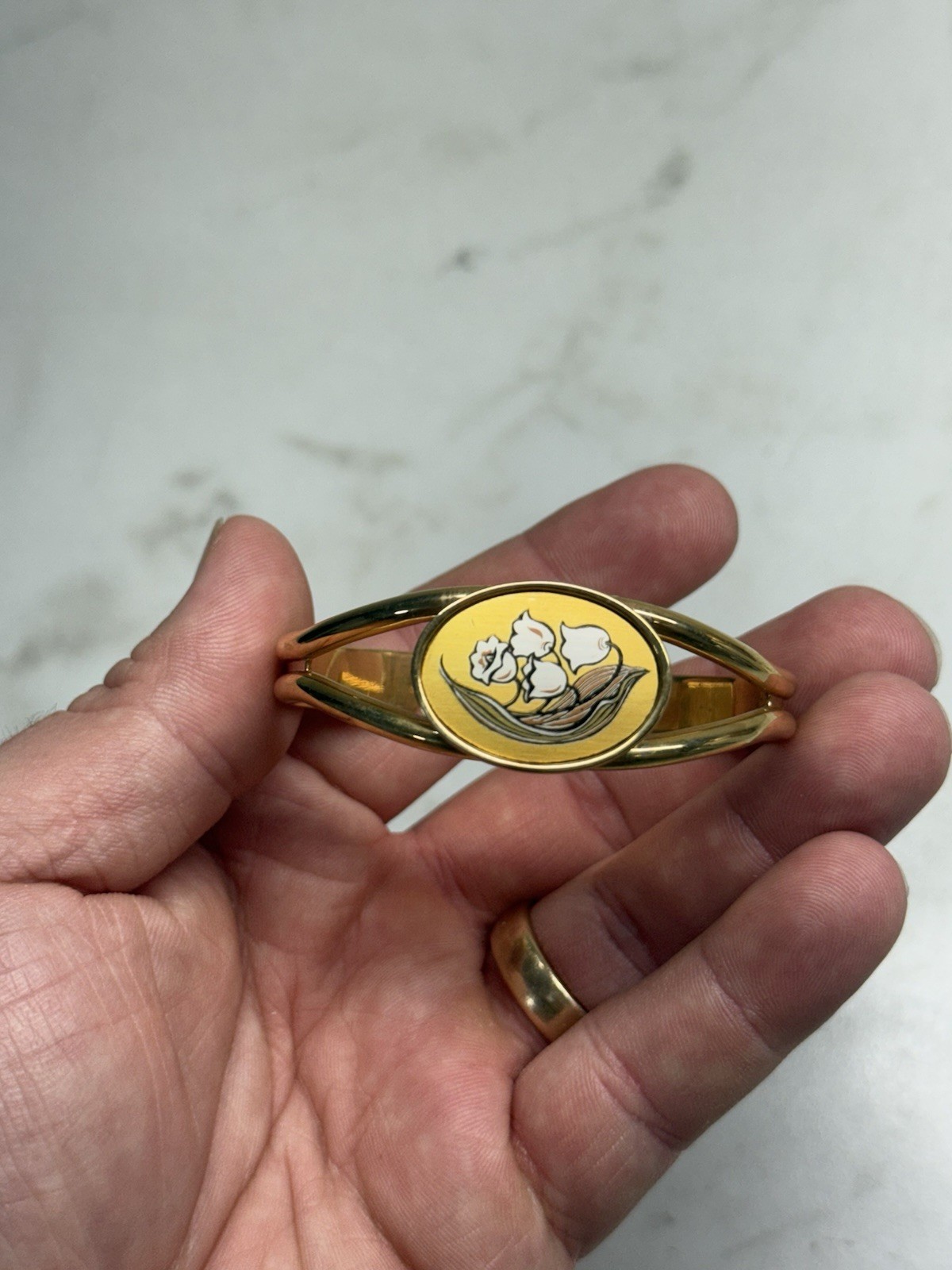 Vtg Reed & Barton May Lily Of Valley Braclet Cuff Damascene Gold Plate 2-1/4”