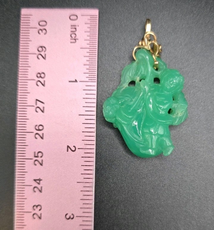 ​Vtg 14k Gold Carved Jade Pendant Scholar Child Scroll Basket Fine Estate 15g