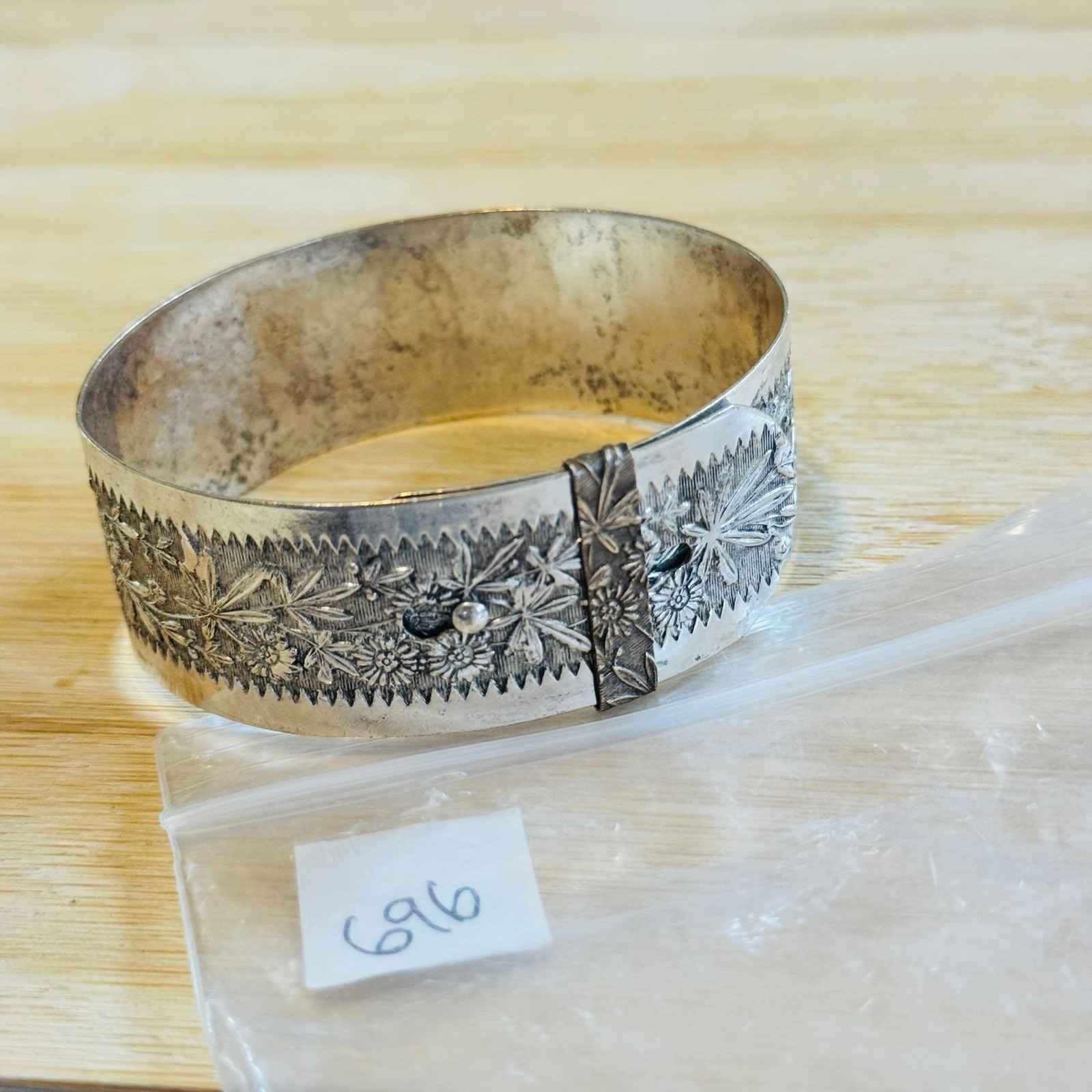 VTG Buckle Bangle Floral ivy leaf Bracelet Antique Victorian Edwardian England