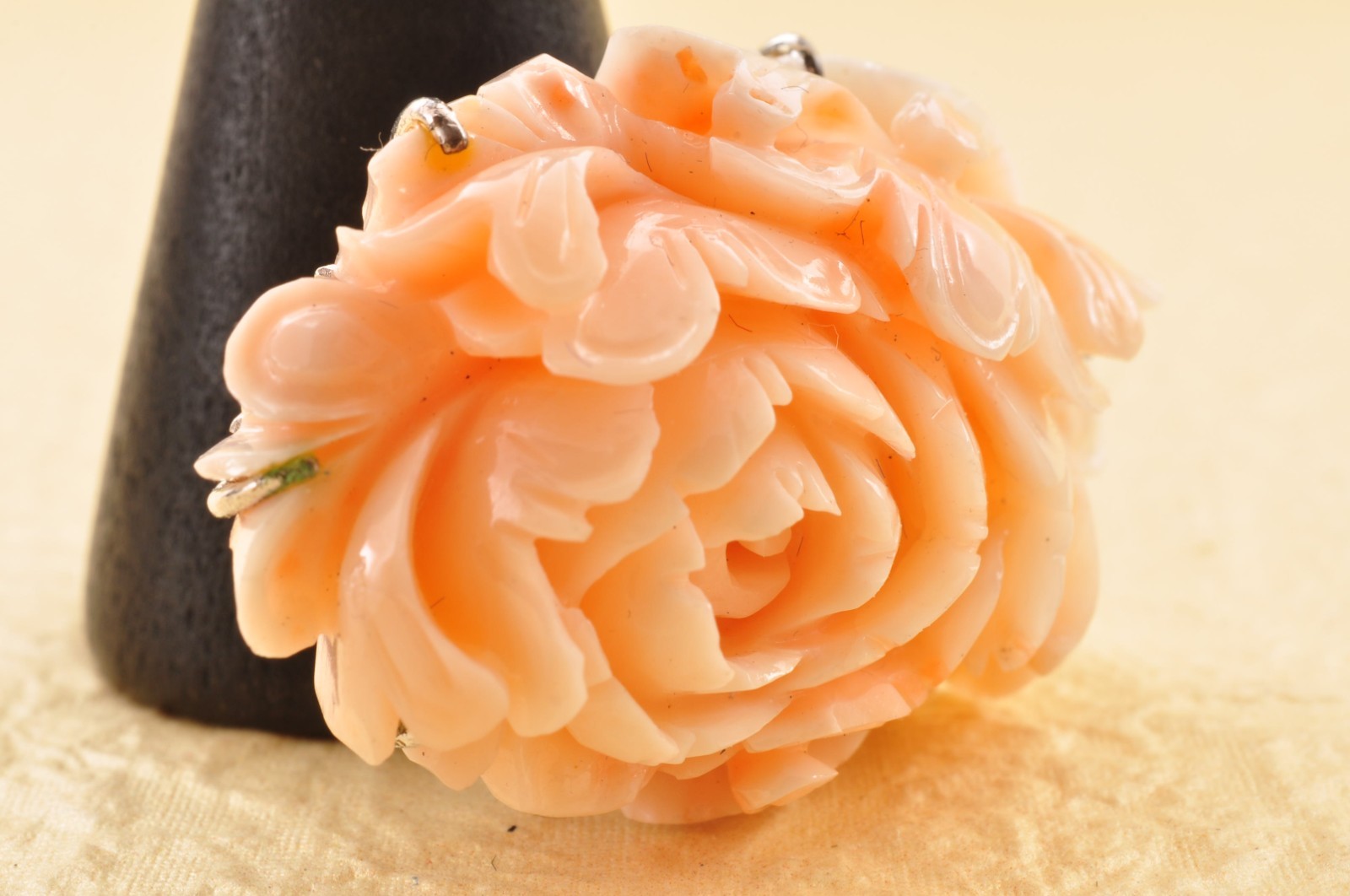 925 silver Vintage angel skin coral OBIDOME, “Peony” Certificate (total 95.5ct).