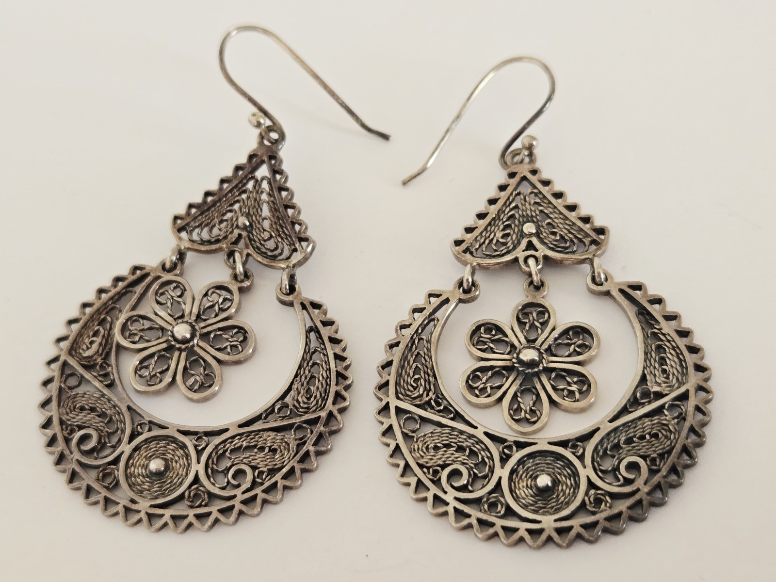 VTG NF Thailand Sterling Silver Cannetille Filigree Flower Boho Dangle Earrings