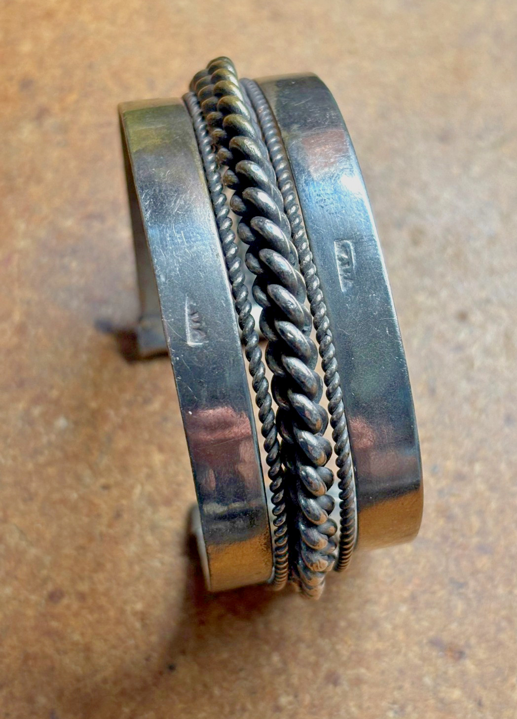 DESIGNER MARK silver tone brass EGYPTIAN Revival BEDOUIN CUFF Bangle Bracelet #2