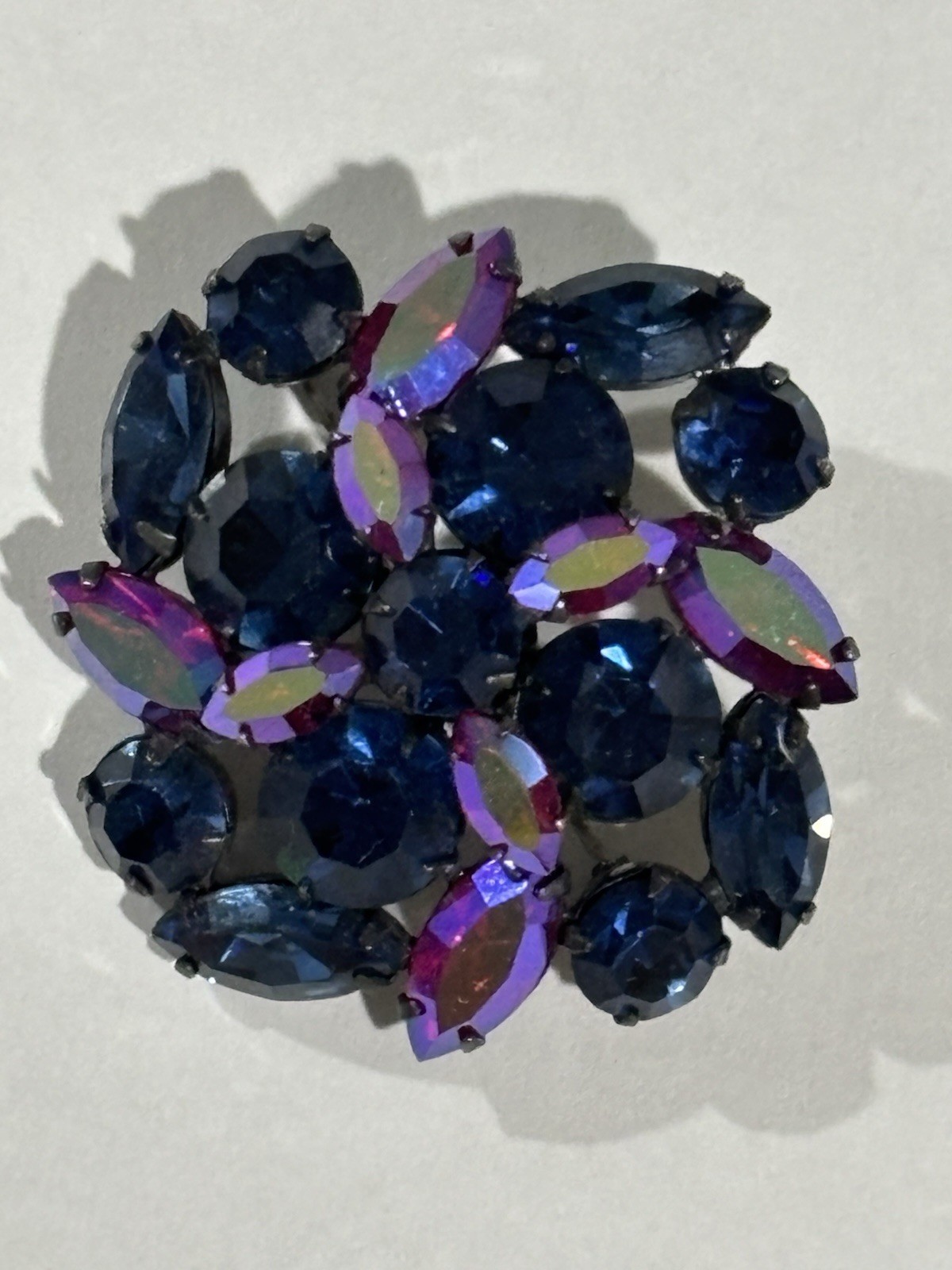 VTG Signed Regency Purple And Blue Iridescent Rhinestones Square Pinwheel Brooch