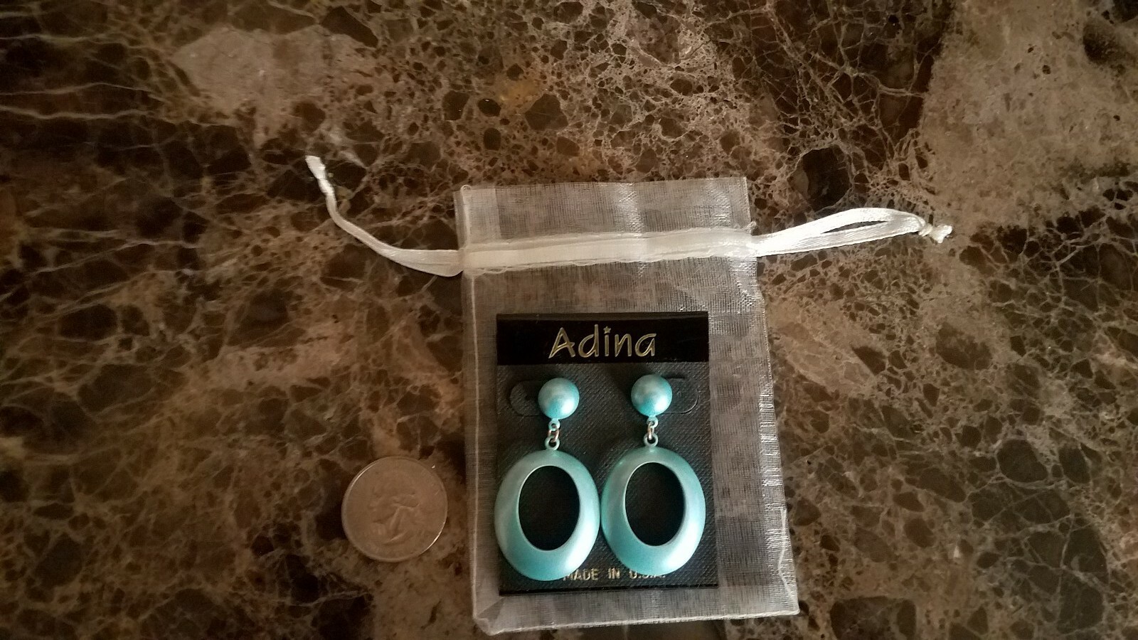 Ladies Vintage, Light Teal Blue, Dangle Earrings! VERY GOOD condition! UNIQUE!