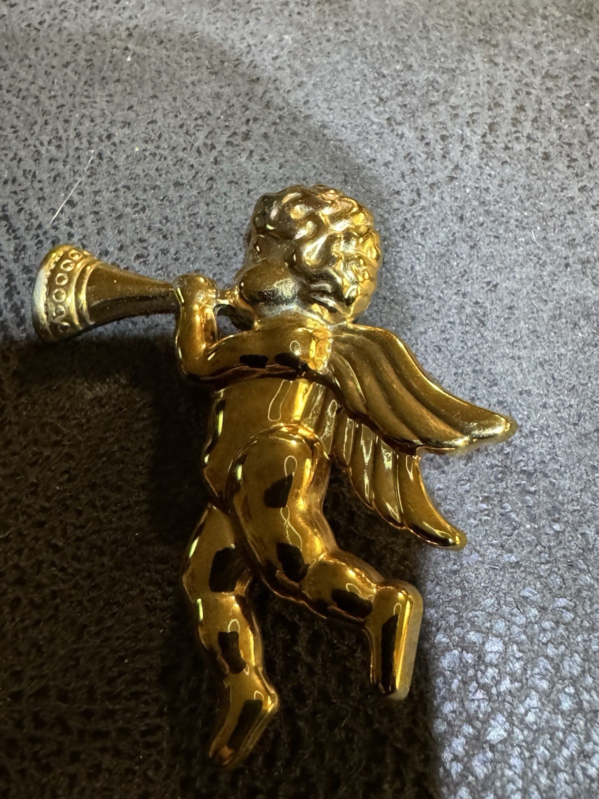 Angel Cherub With Trumpet Brooch Pin Pendant Gold Tone Vintage 2.25″