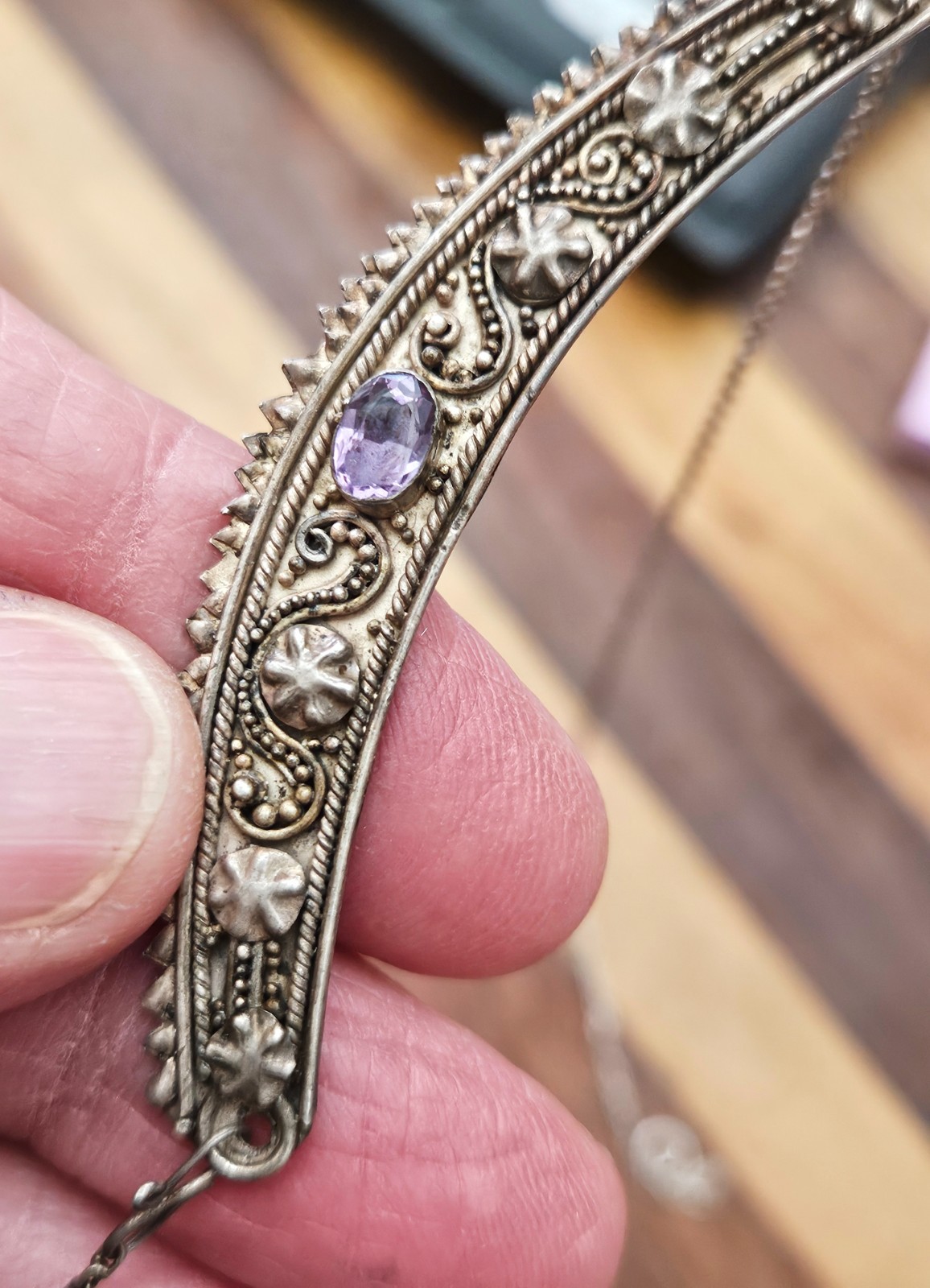 Vintage 925 Sterling Silver Amethyst Embellishments Crescent Necklace 16.5 in