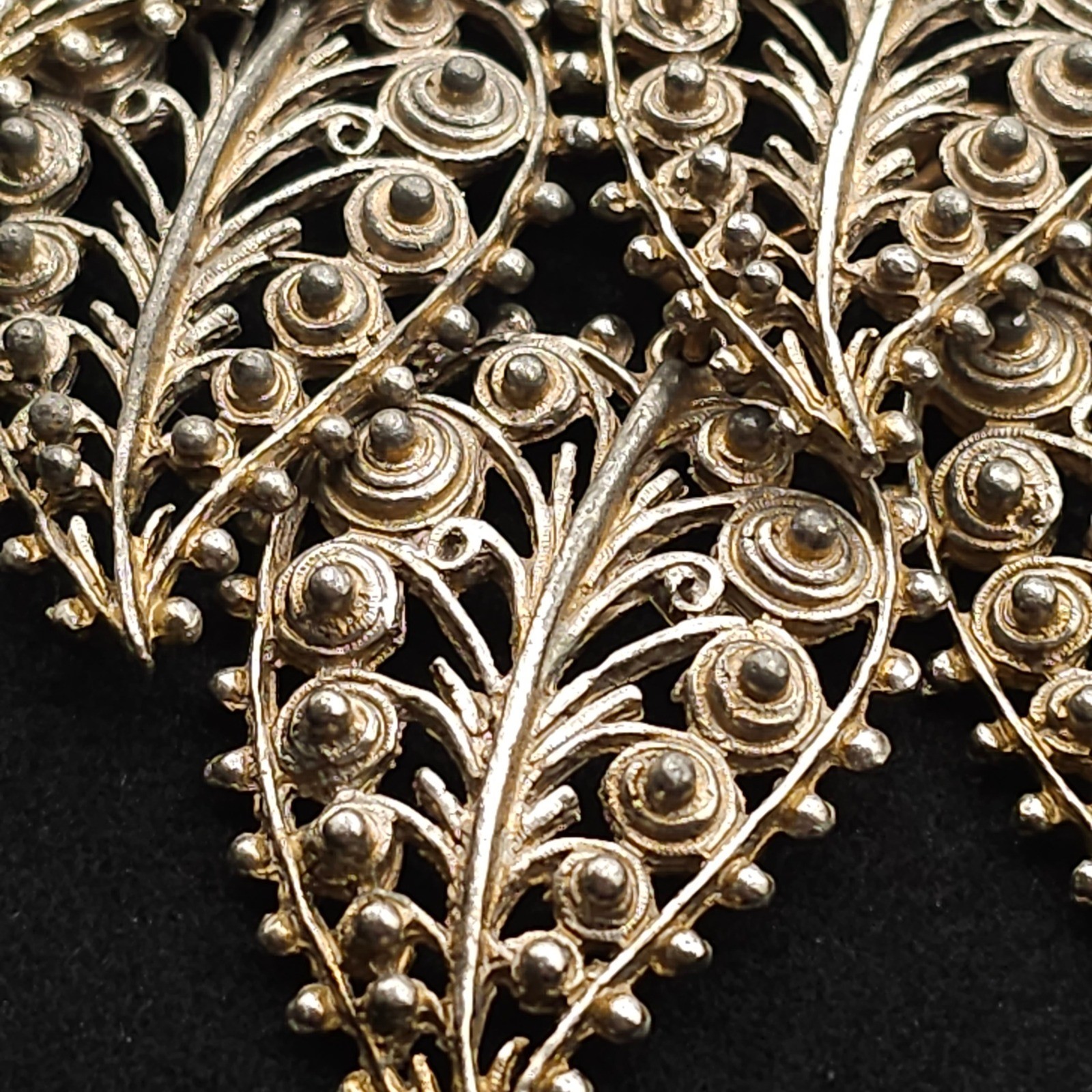 Vintage Filigree Dangle Leaf Brooch Statement Nature Gold & Silver Tone Ornate