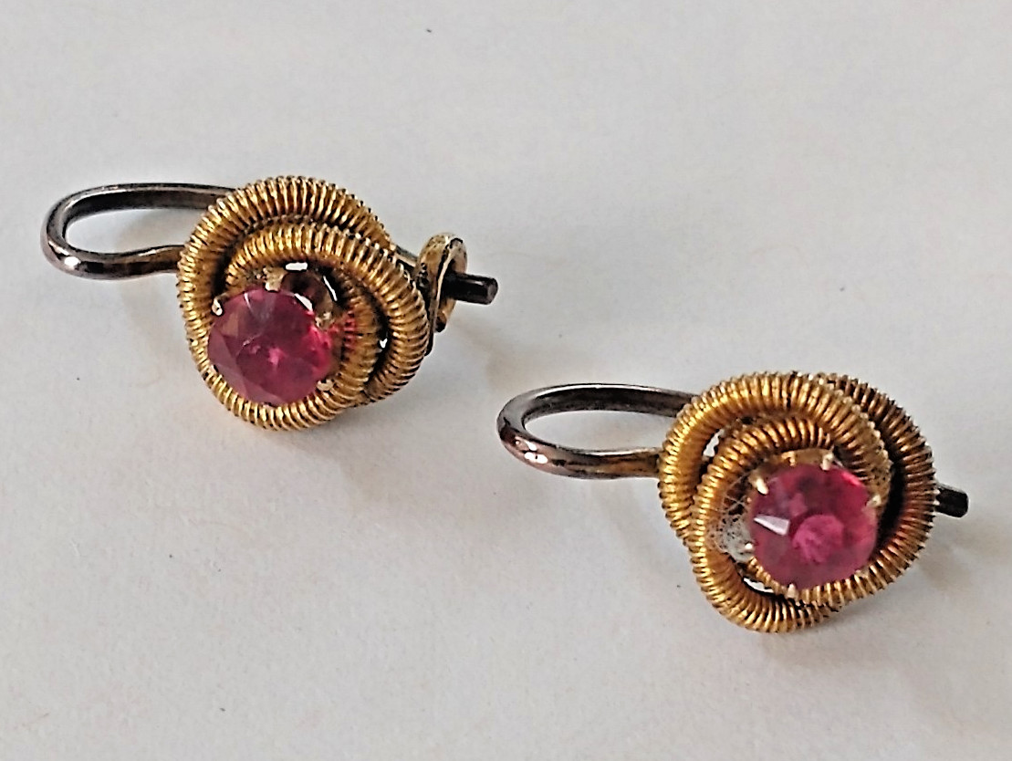 Vintage Red Stone Gold Tone Spiral Pierced Earrings