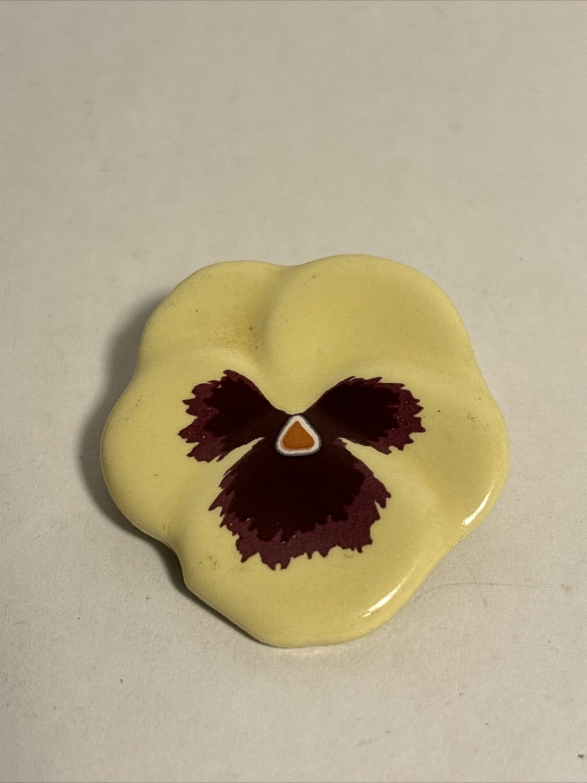 Avon Yellow Pansy Ceramic Vintage Brooch rare original