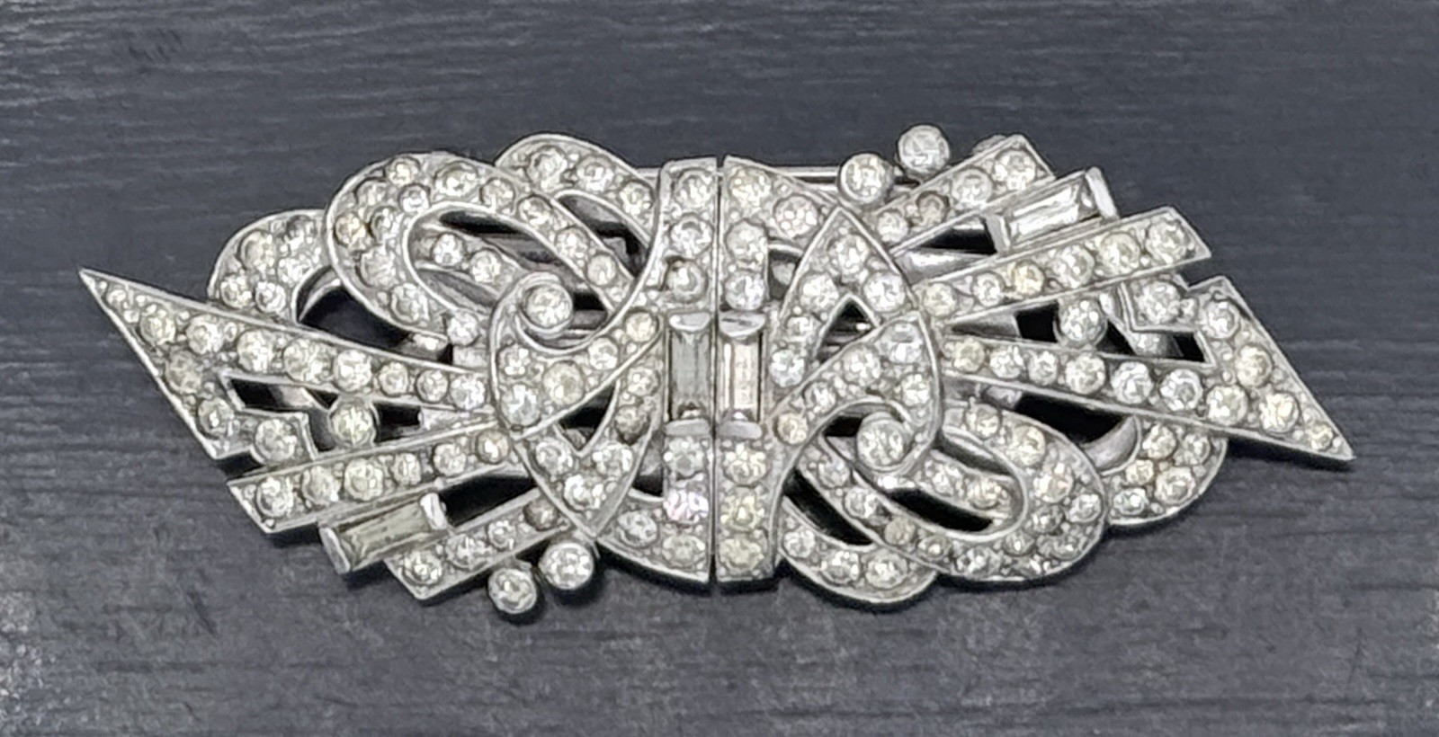 Vintage Art Deco /Retro–Deco Duette Coro Rhinestone Brooch/Pin– Patent 2143538