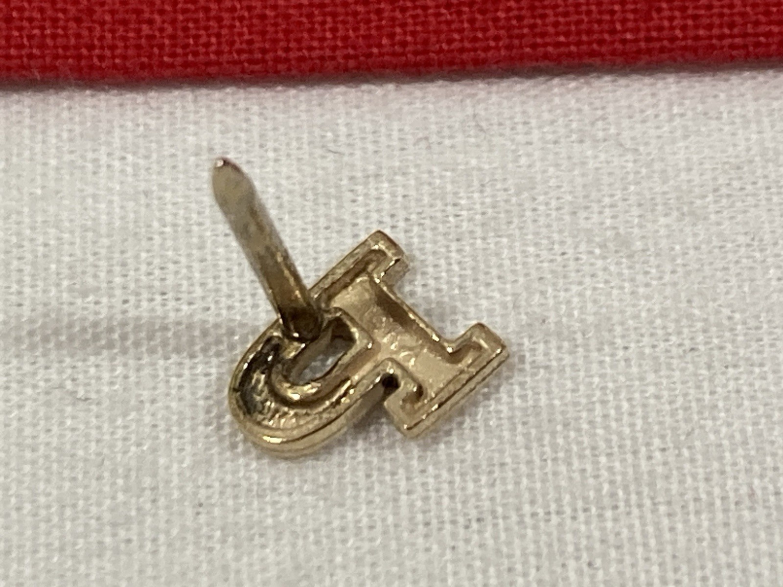 Vintage ANSON 14k Solid Yellow Gold Plain LETTER “P” TIE TAC PIN Signed 0.35g