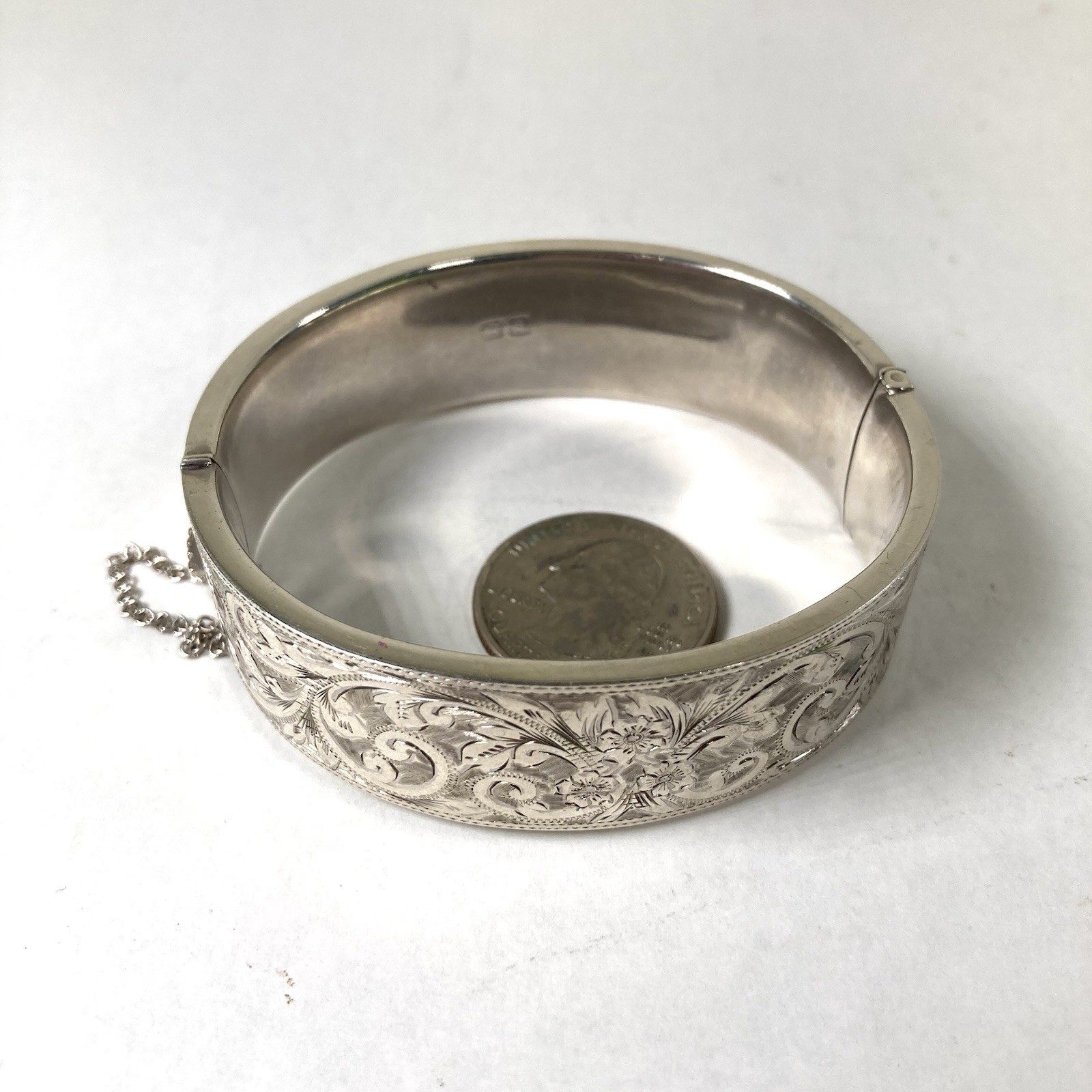 English Sterling Silver Hinged Bangle 1935 Chester England Etched Hallmarked