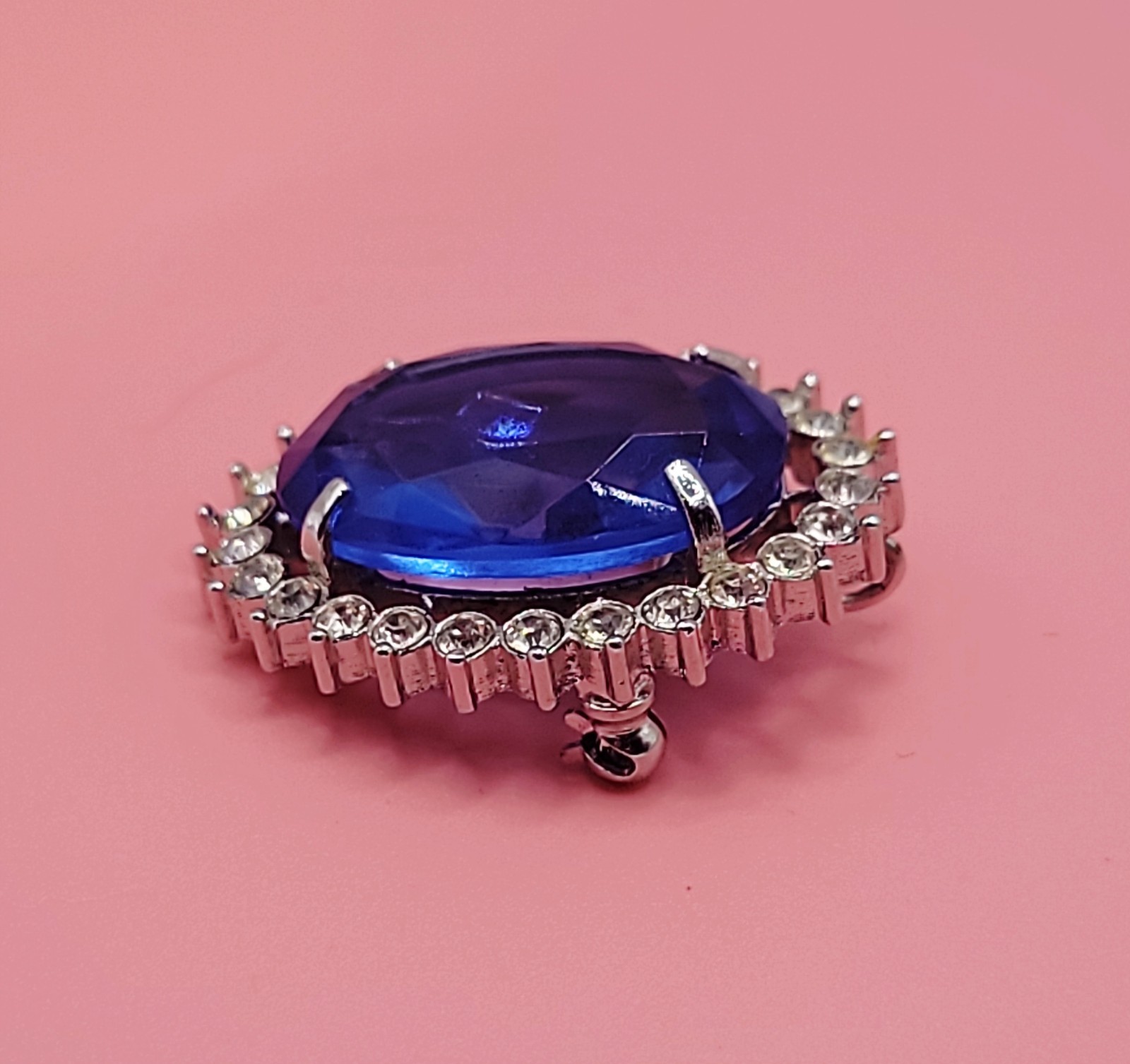 Vtg Avon Creation in Blue Faux Sapphire Rhinestone Convertible Brooch Pendant 72