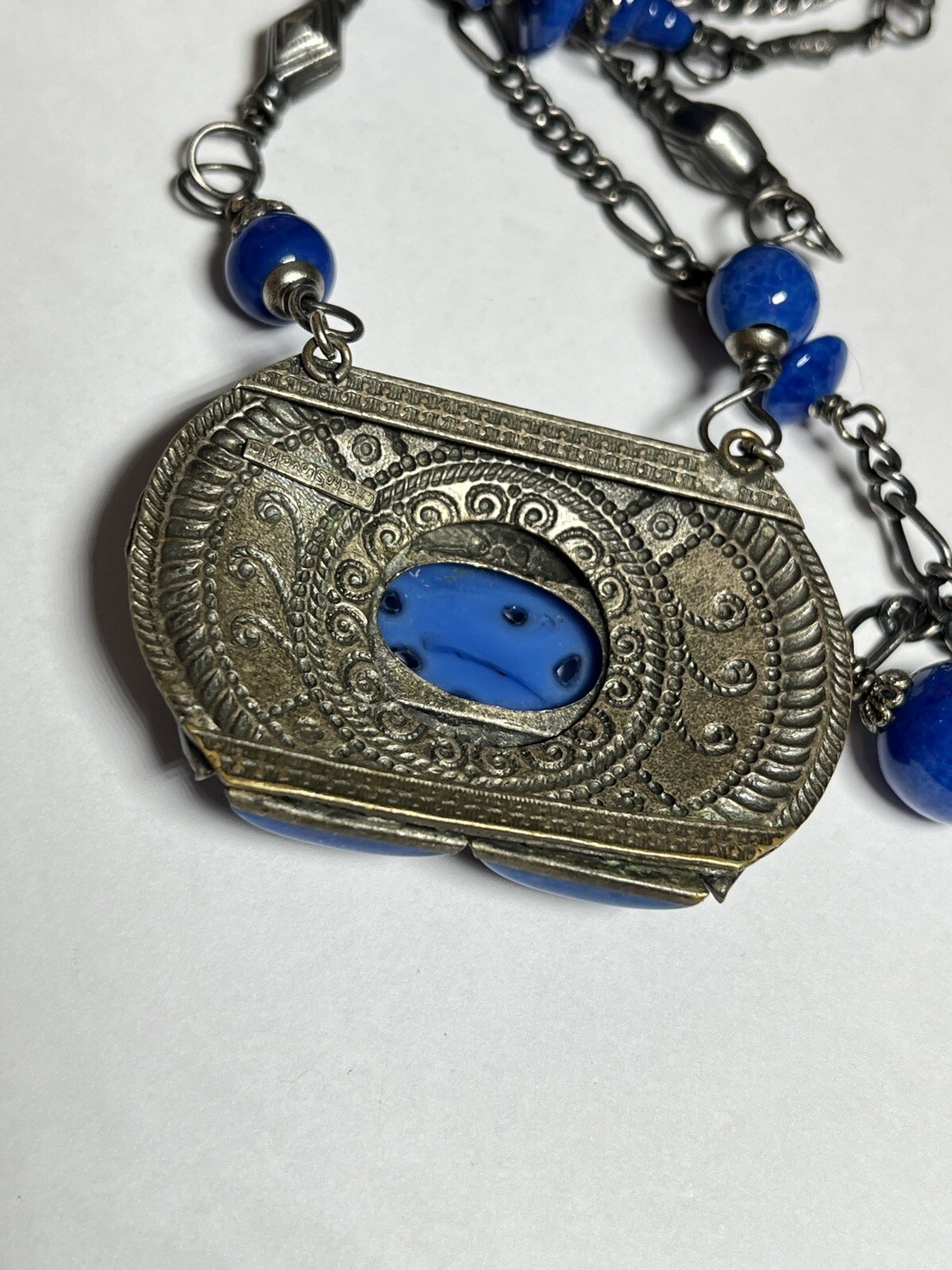 Deco Egyptian Revival Cech Style Stone Bead Blue Station Pendant Necklace RR1520