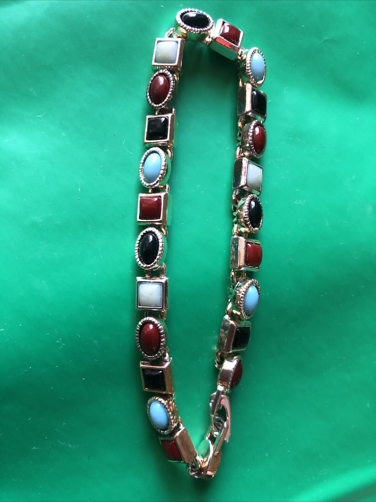 Bracelet jewelry Silver multicolor stones turquoise black red green 7”