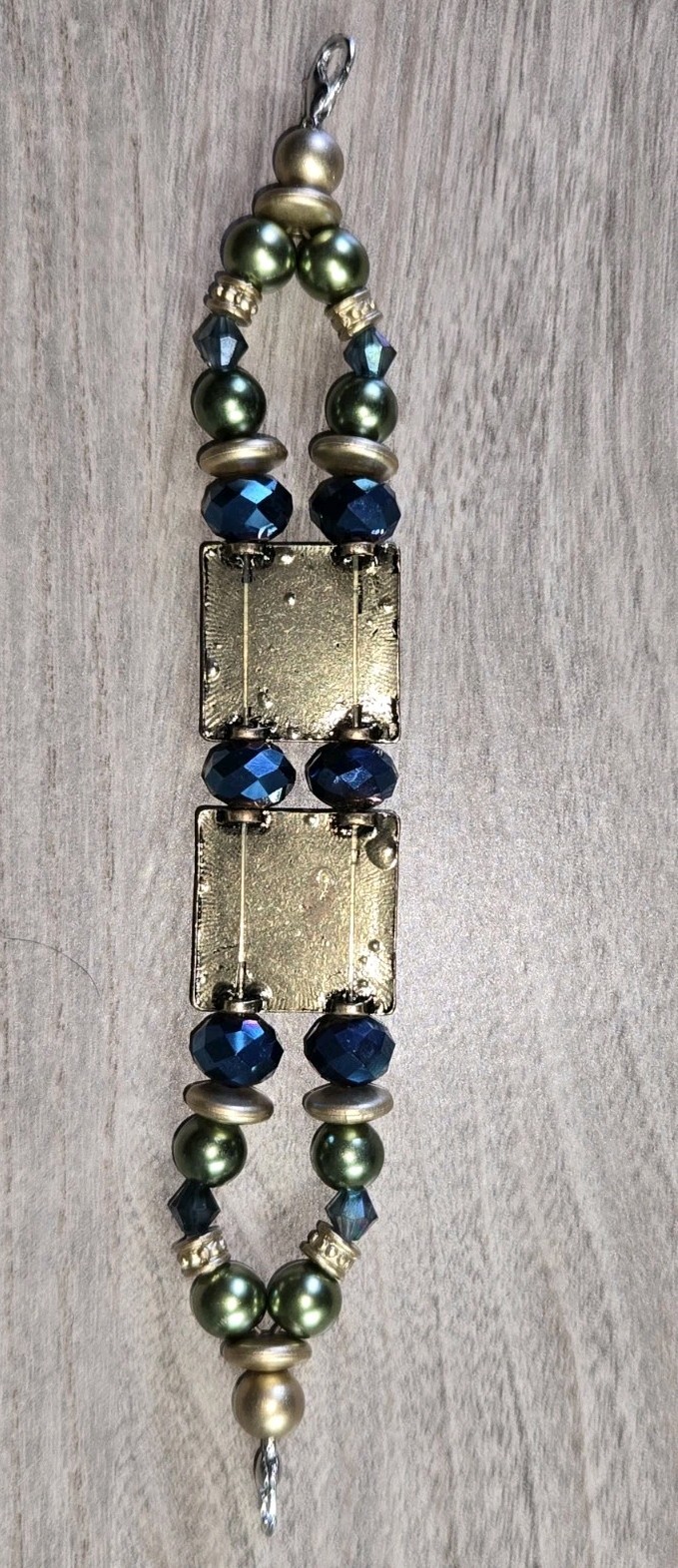 Vintage Small Tiny Wrist Custom Jewelry 7-8″ Stretch Bracelet 90’s Green Blue