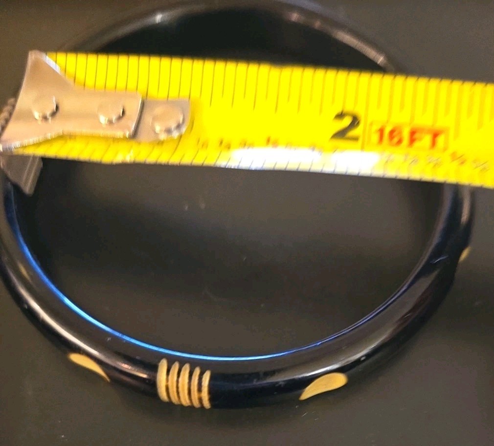 Vtg 1960s Retro Black And Butterscotch Polka Dot Lucite Bangle Bracelet
