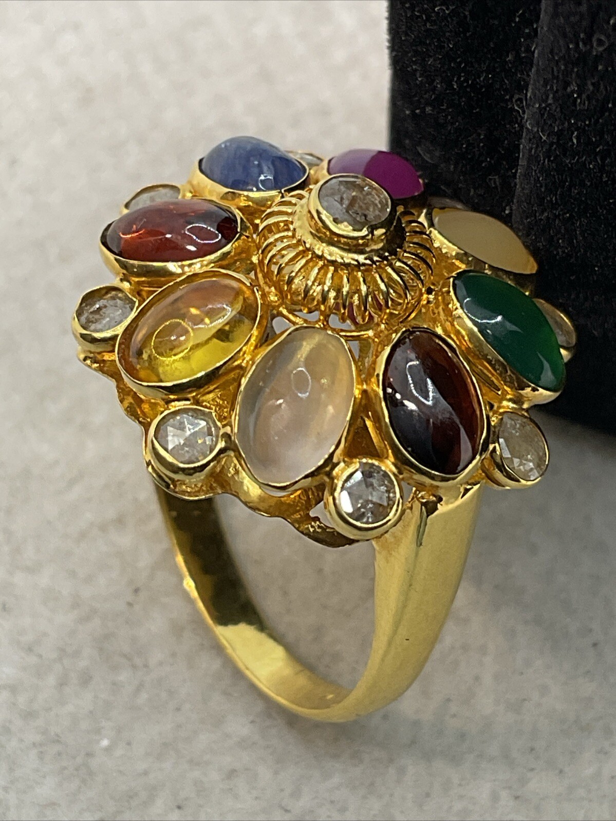 VINTAGE HANDMADE Solid 18K (750) Multicolor Gemstones & Rose Cut Diamonds Ring