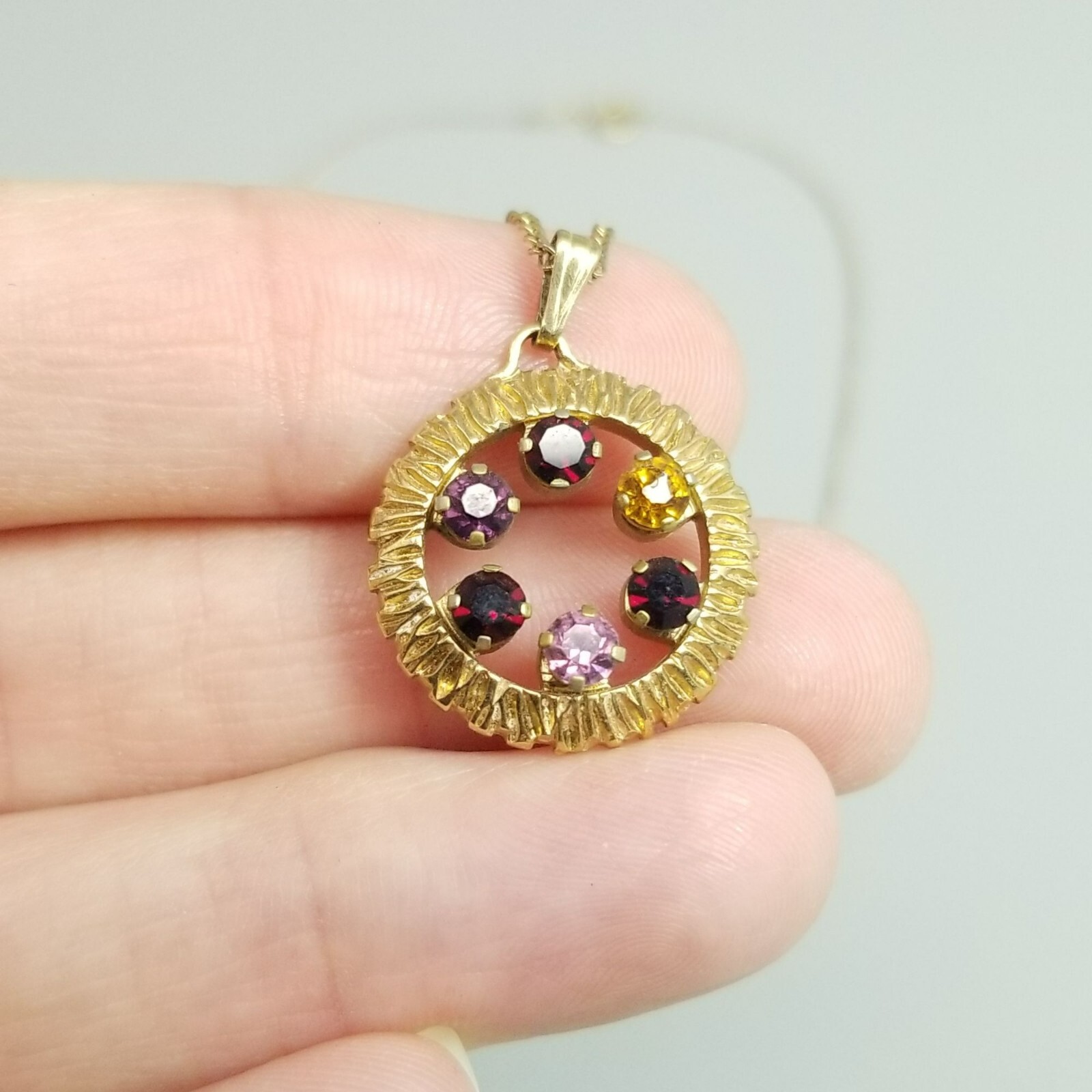 Vintage Anson Red Purple Pink Rhinestone Round Circle Pendant Necklace, 18 Inch