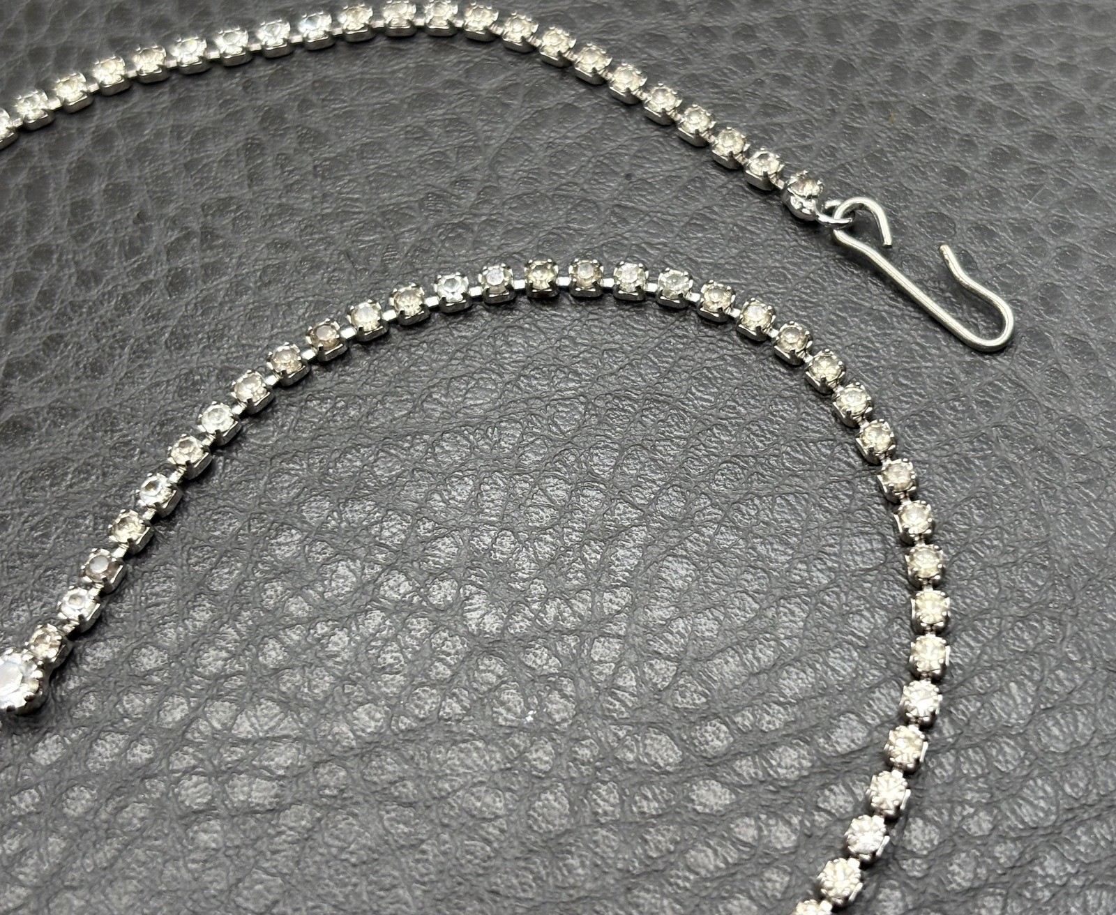 Vintage Rhinestone Crystal Black Clear Statement Necklace Silver Tone Bib READ
