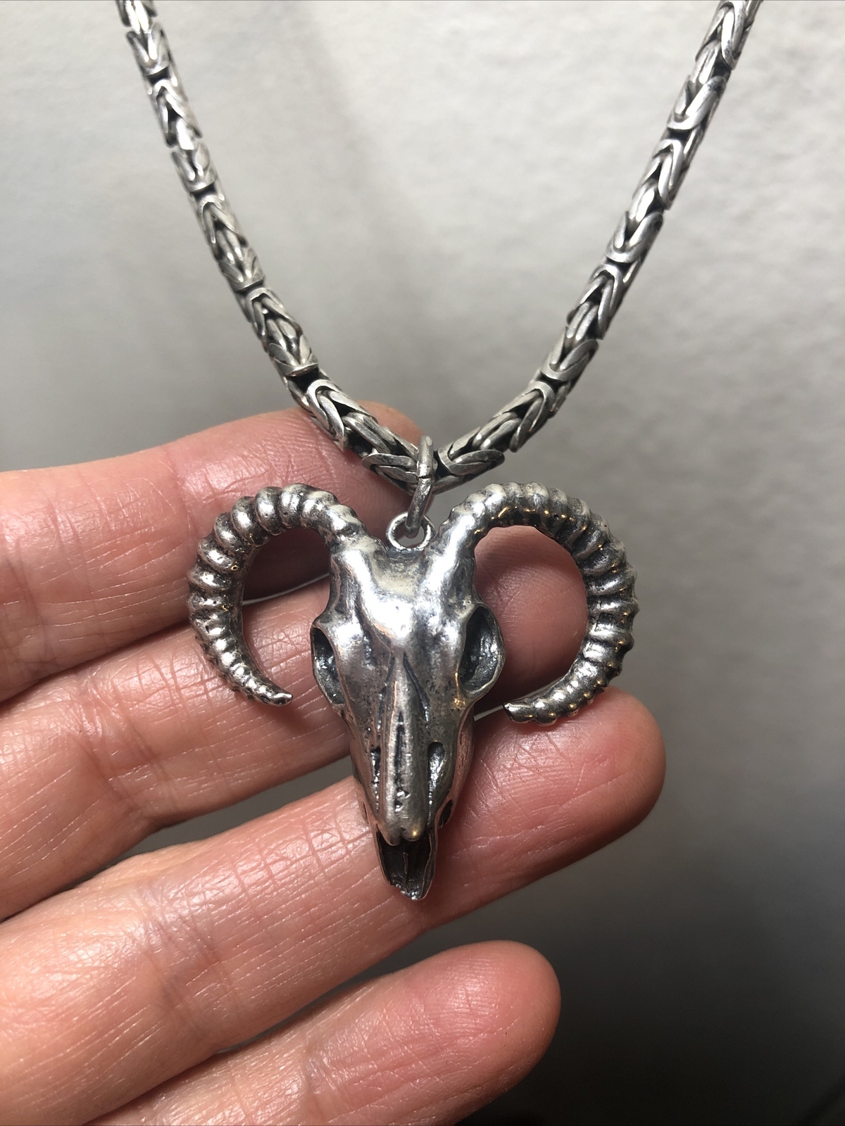 Rare Sterling 925 Solid 3mm Byzantine chain 20″ RAM’s SKULL Pendant Necklace 51g