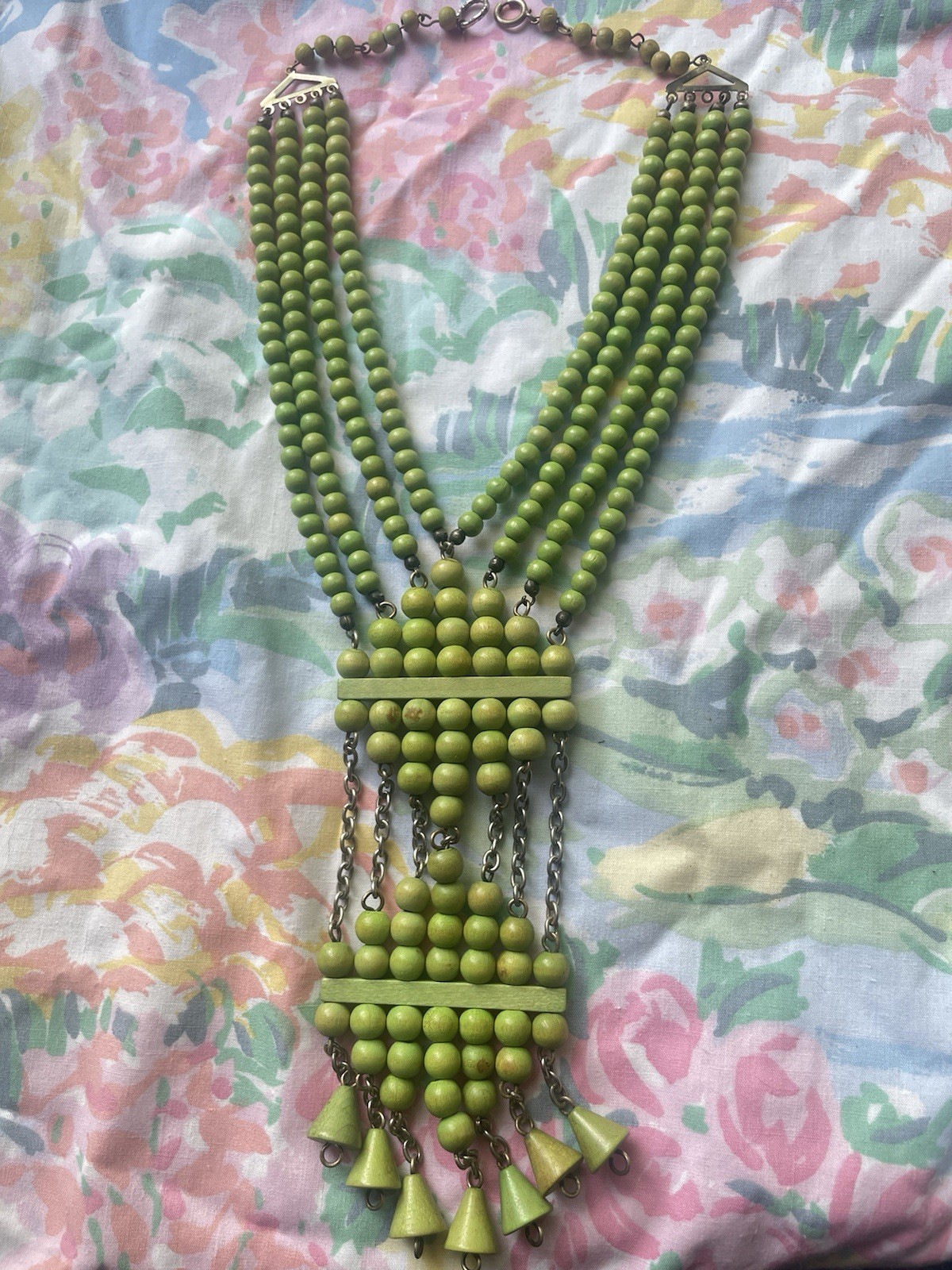 Wooden Beaded Lime Green Wire Necklace Antique ? Unknown age. Choker