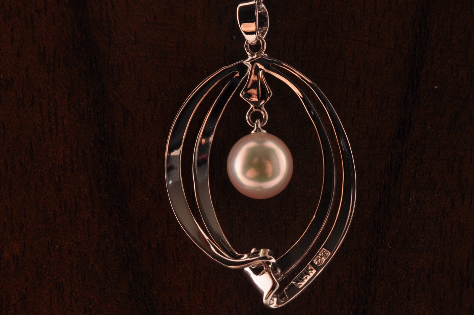 Near mint Japan brand “MIKIMOTO” Akoya pearl pendant 925 silver (total 18.7ct).