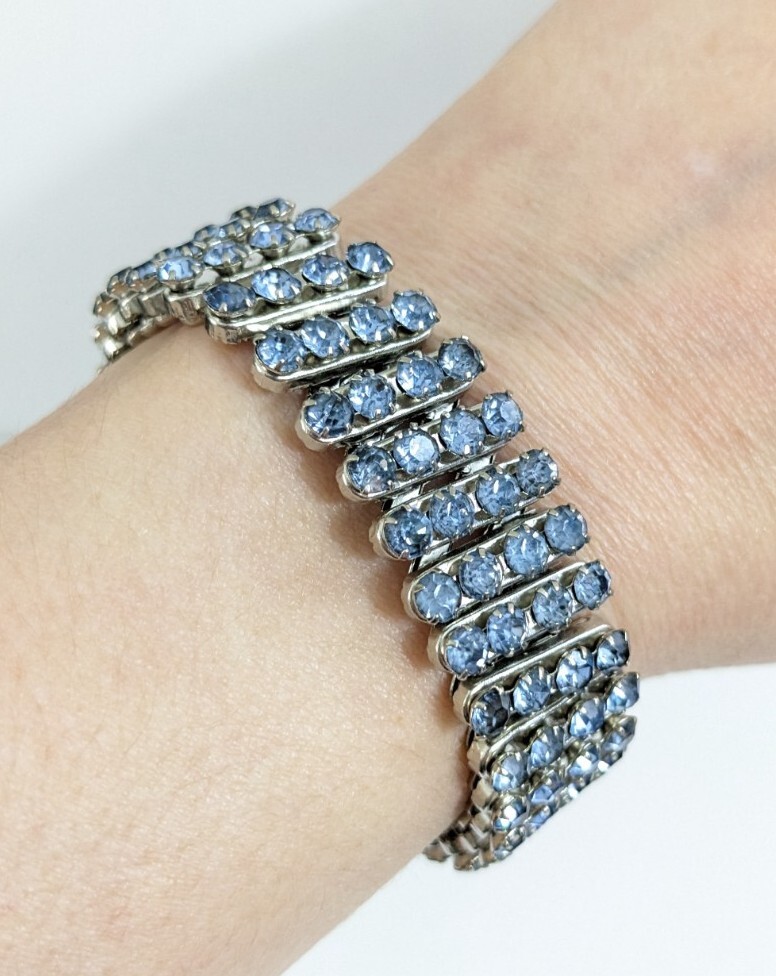 Light Blue Rhinestone And Silver Toned Expanding Bracelet Vintage