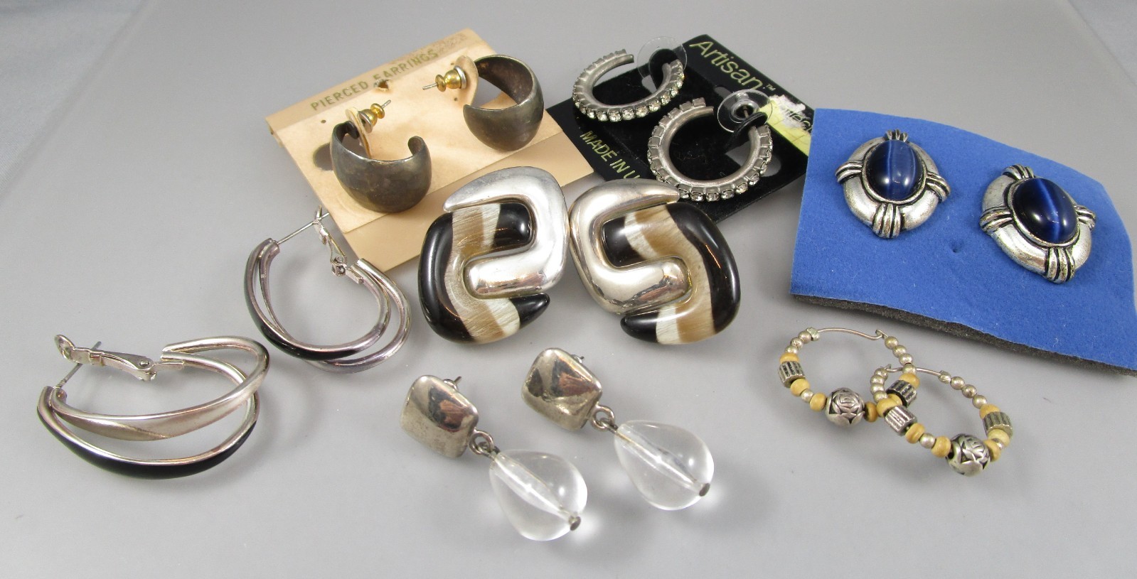 Vtg Mod Retro Varying Colors & Multi Styles LOT of 7 Post Pierced Earrings 151Y