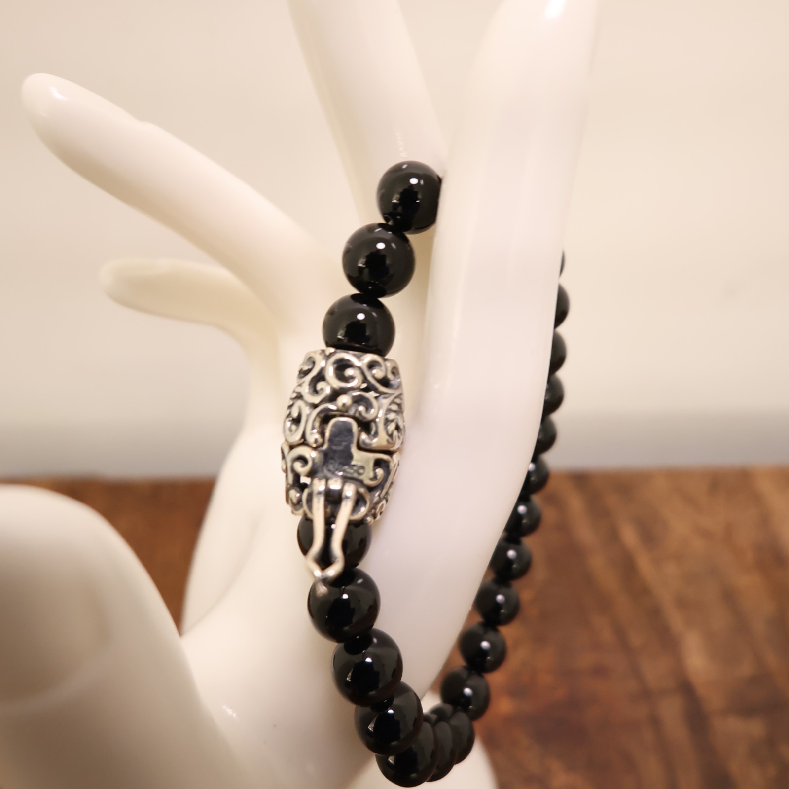 Carolyn Pollack bracelet Relios black onyx beads silver magnetic clasp 6.75in