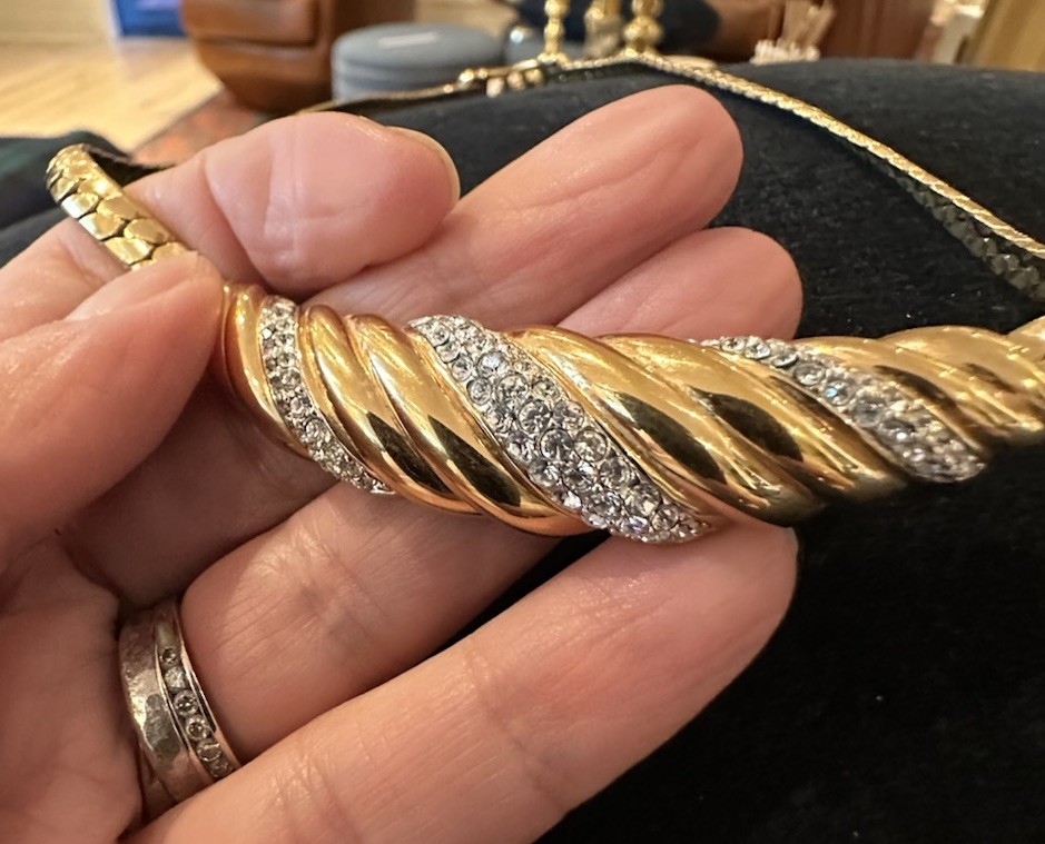 Vintage Swarovski Diamanté Ribbed Ribbon Gold Plated Runway Collar/Mob Wife/Glam