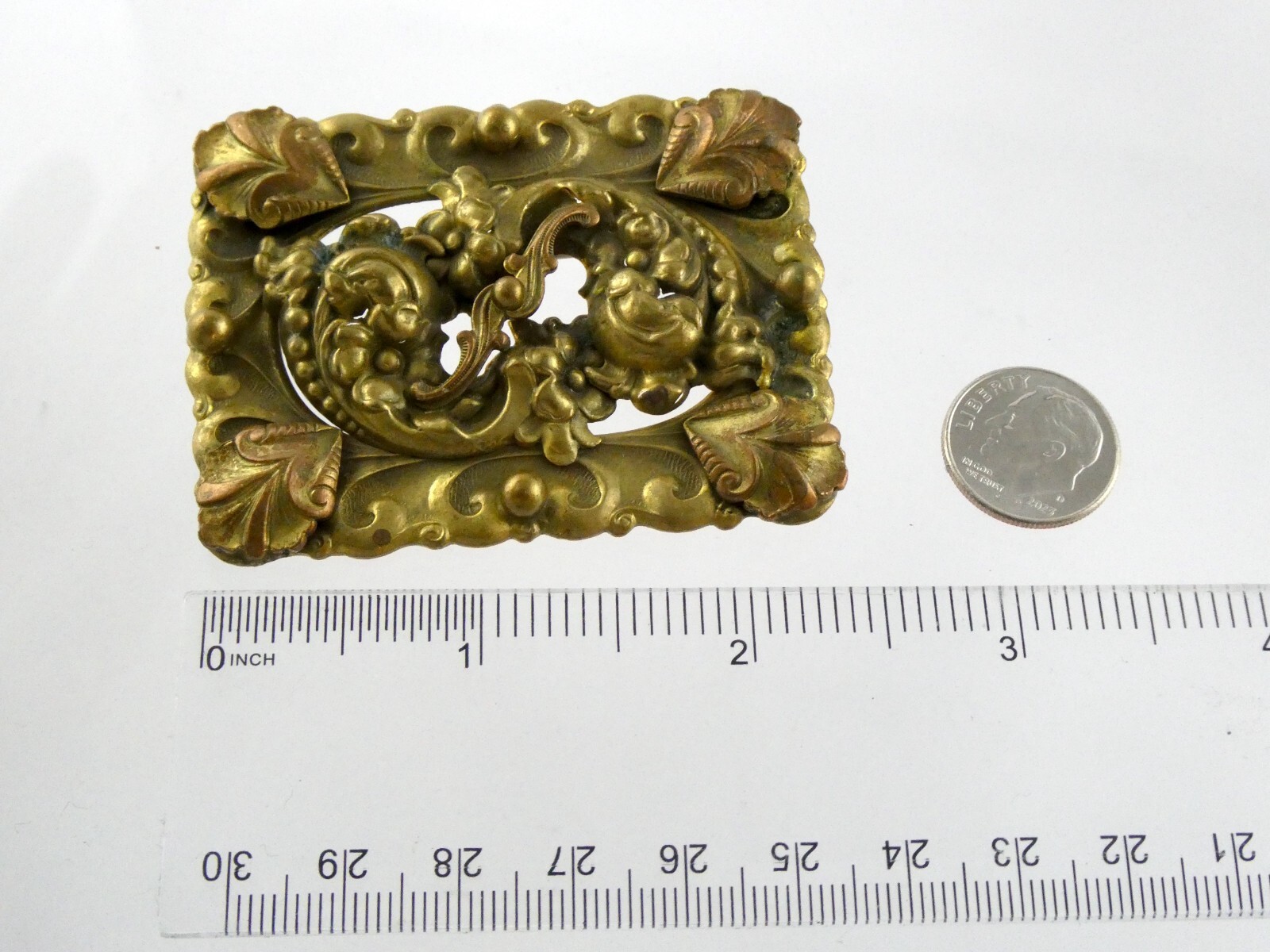 Vintage Brass Goldtone Belt Buckle Style Brooch or Pin Unsigned 25g 2 3/8 Inches