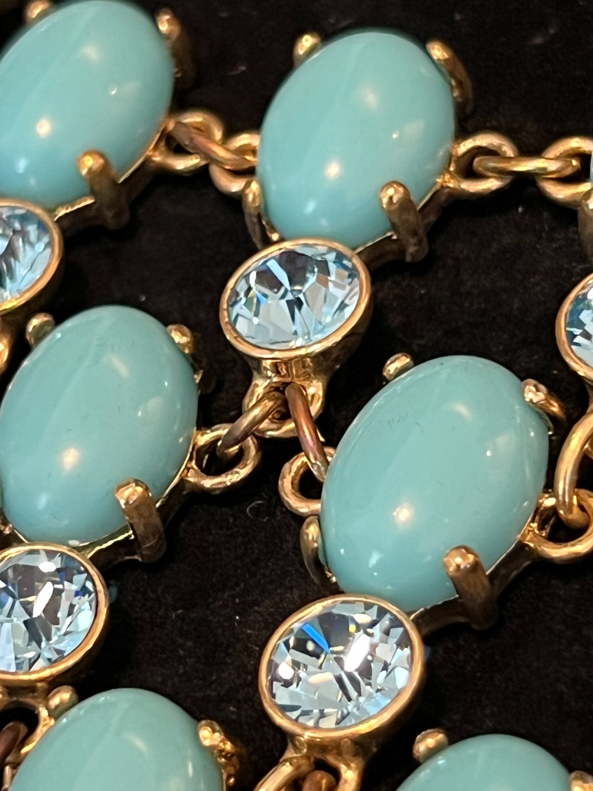 VINTAGE Suzanne Somers Bib Necklace Faux Turquoise w Faceted Blue Crystals NIB