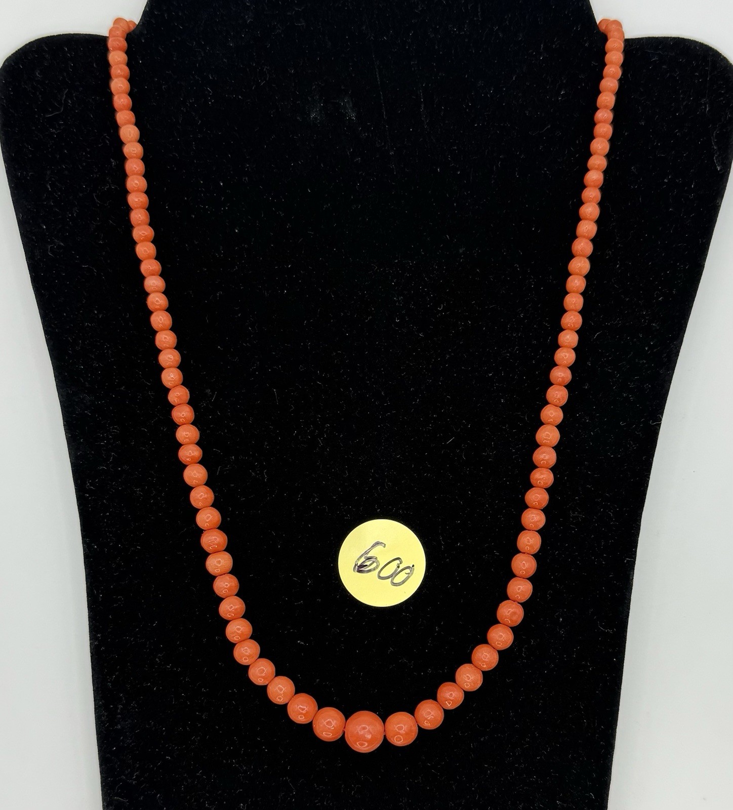 Antique Edwardian Victorian Hand Strung Knot Graduated Coral Bead Necklace 18”