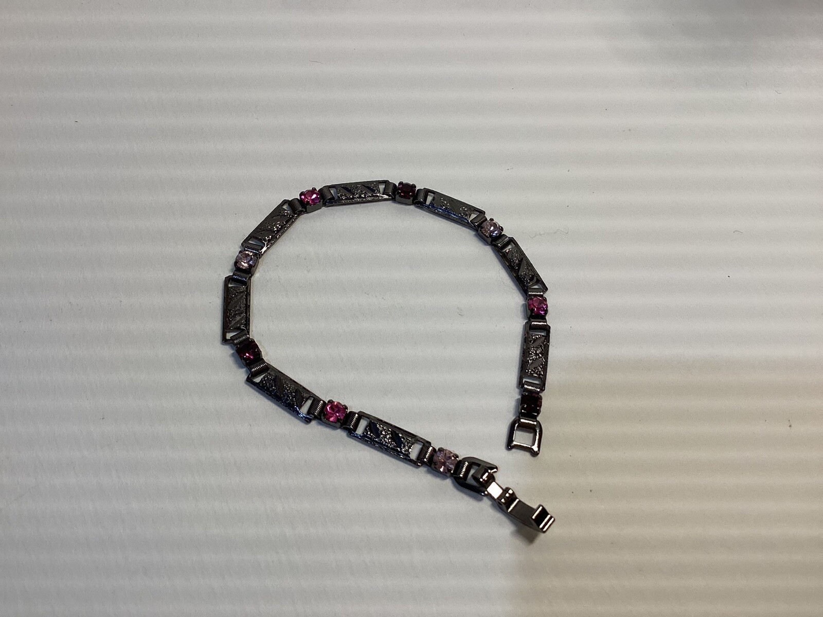 Vintage Gunmetal Purple Pink Rhinestone Tennis Bracelet Etched Links 7”