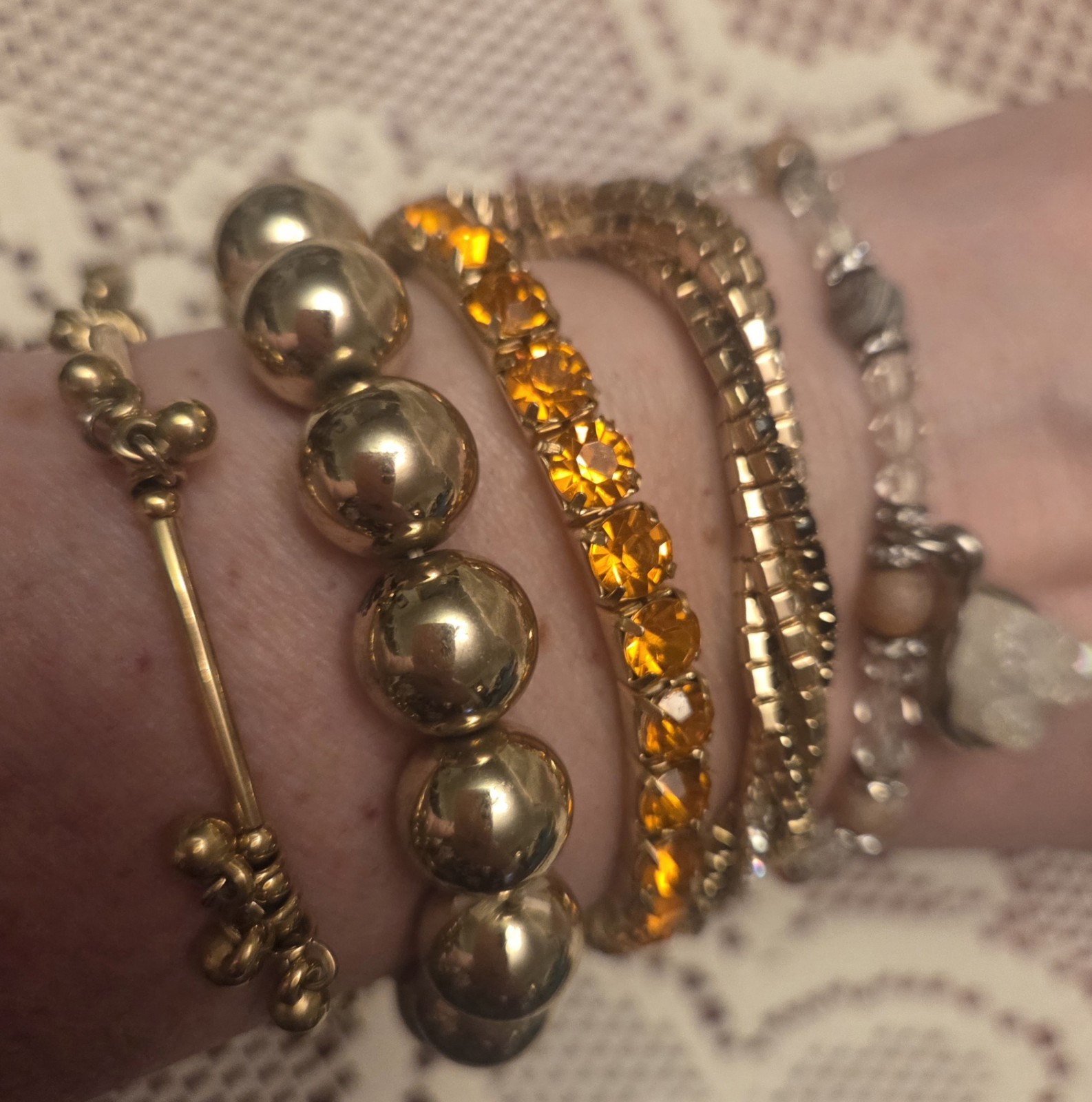 28 Vintage to Now~Costume Jewelry BRACELETS Rhinestone Bead Stretch LOT
