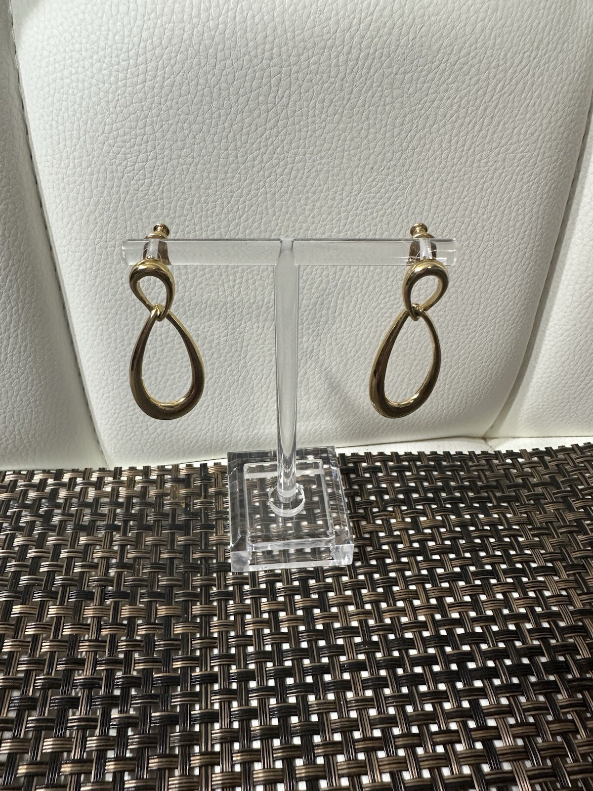 VTG 1980’S SIGNED MONET LOZENGE DROP PIERCED GOLD TONE EARRINGS