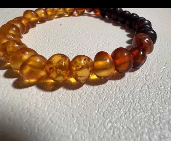 Vintage Baltic Amber Beaded Stretch Bracelet Multicolor Honey Cognac