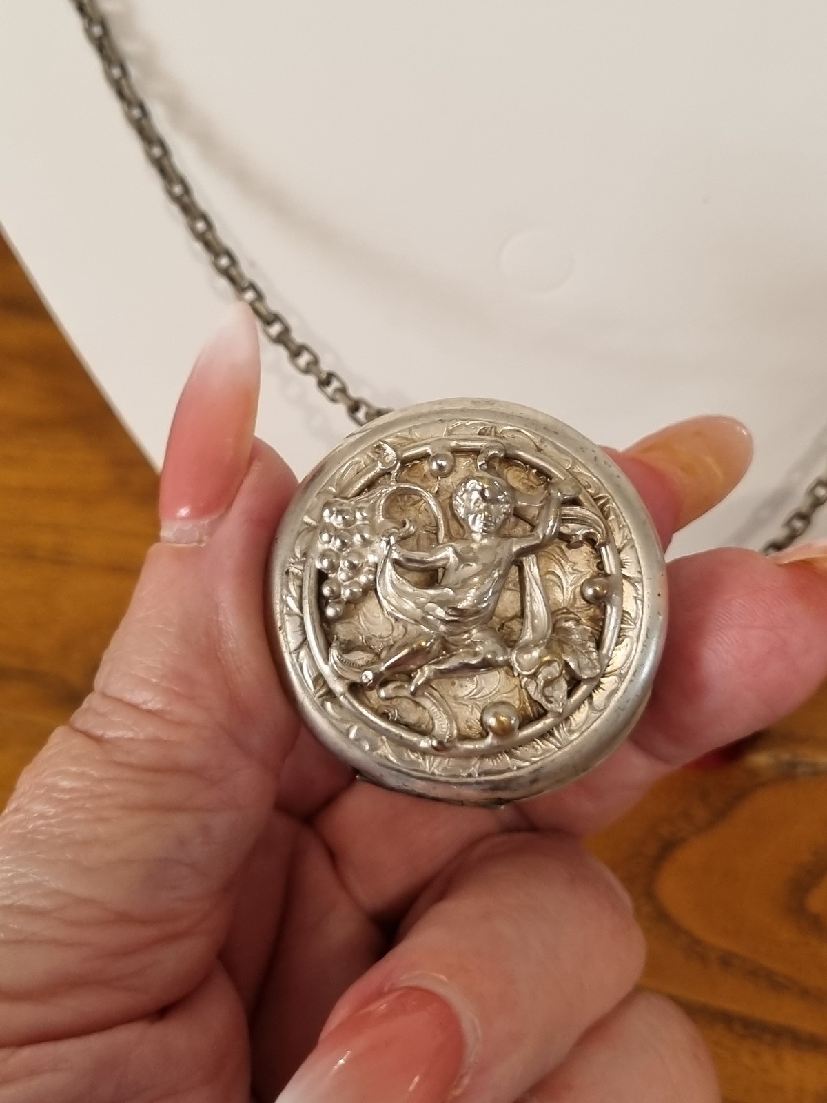 Antique White Metal High Relief Victorian Edwardian Locket Chain See Video FHS