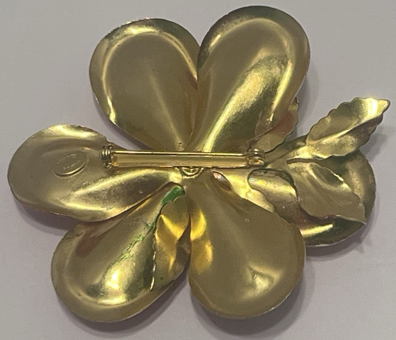 Vtg Hattie Carnegie Enamel Flower Brooch W/ 3D Pink Petals And Green Pistils