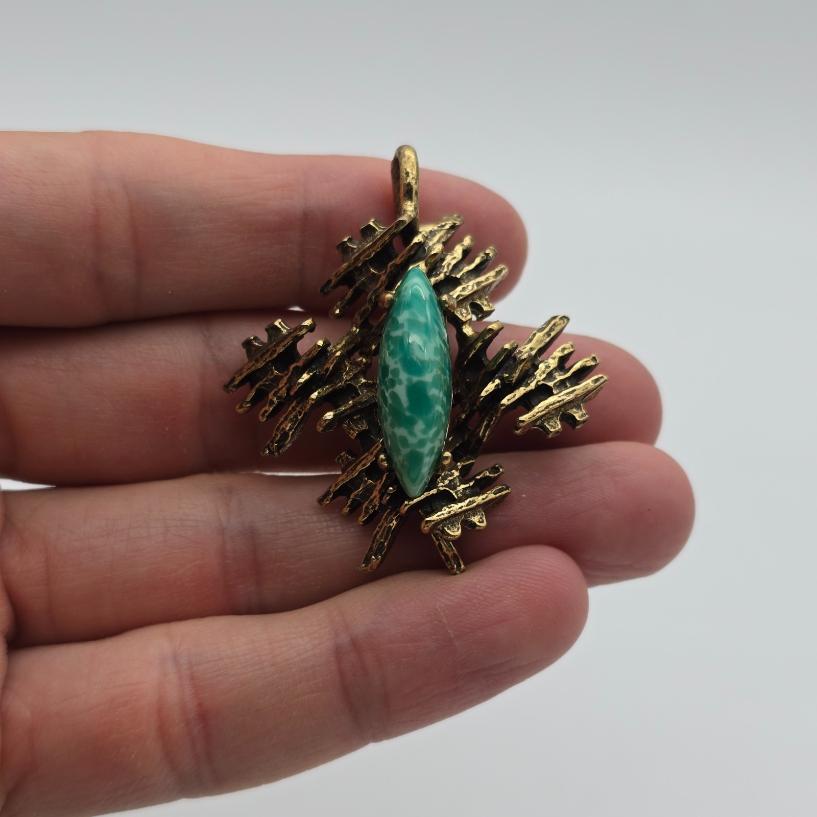 Vintage ZENTALL Brutalist Green Glass Gold Tone Brooch / Pendant
