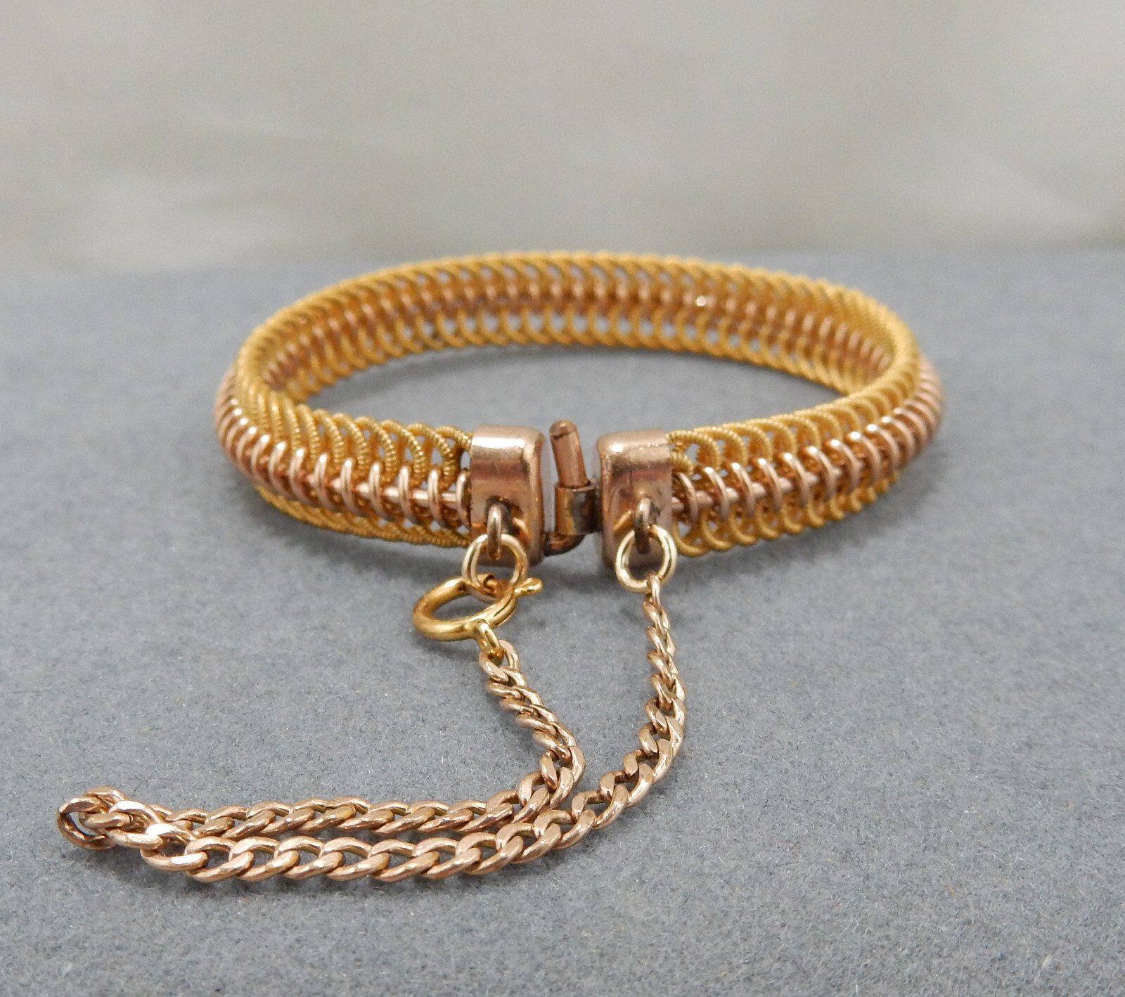 Vintage 9K Gold Filled Bracelet Expanding Bendable 10 grams CHILD SIZE/PETITE
