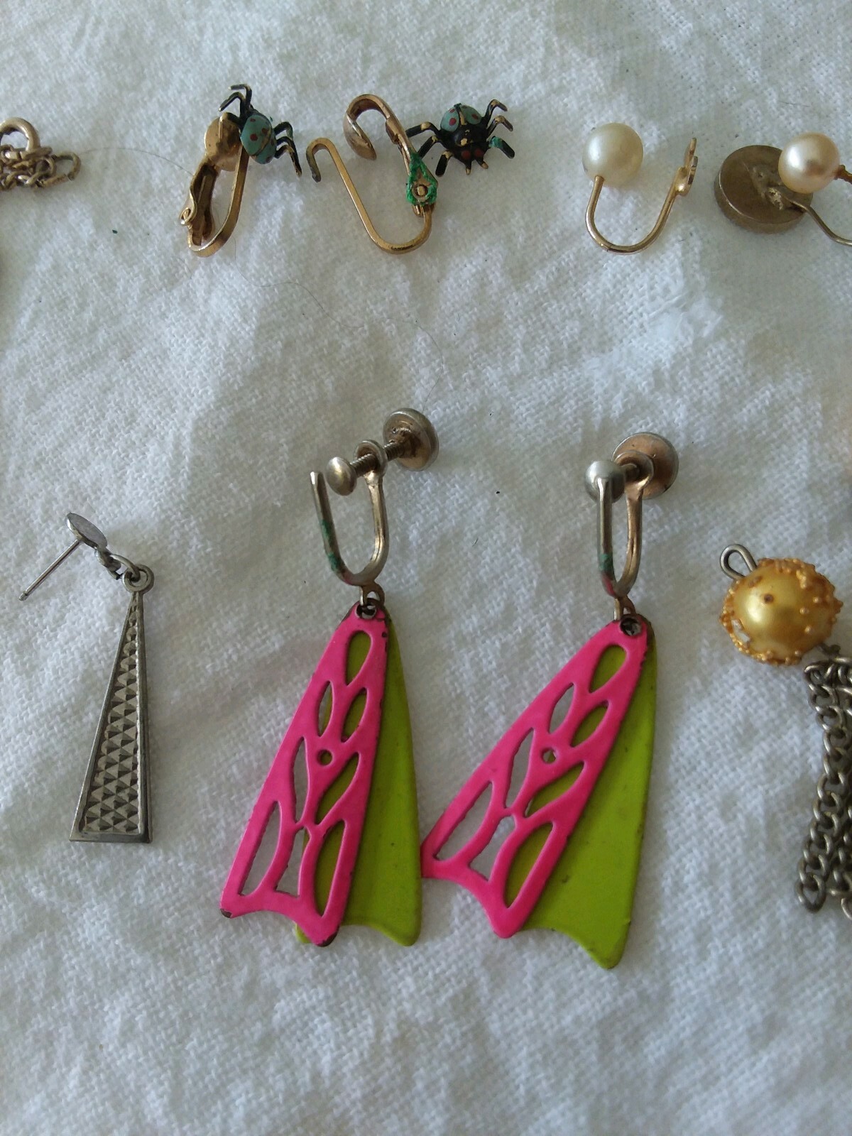Vintage 60s-80s Earrings florescent pink&yellow/spiders/J/bird/heart bracelet