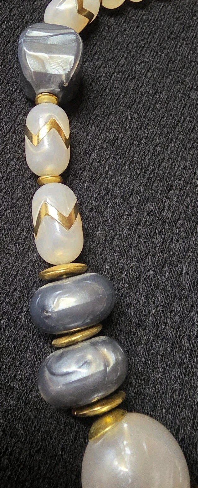Vintage Chunky Faux Pearl And Gray Agate w/Gold Spacers and Embellishments 23″