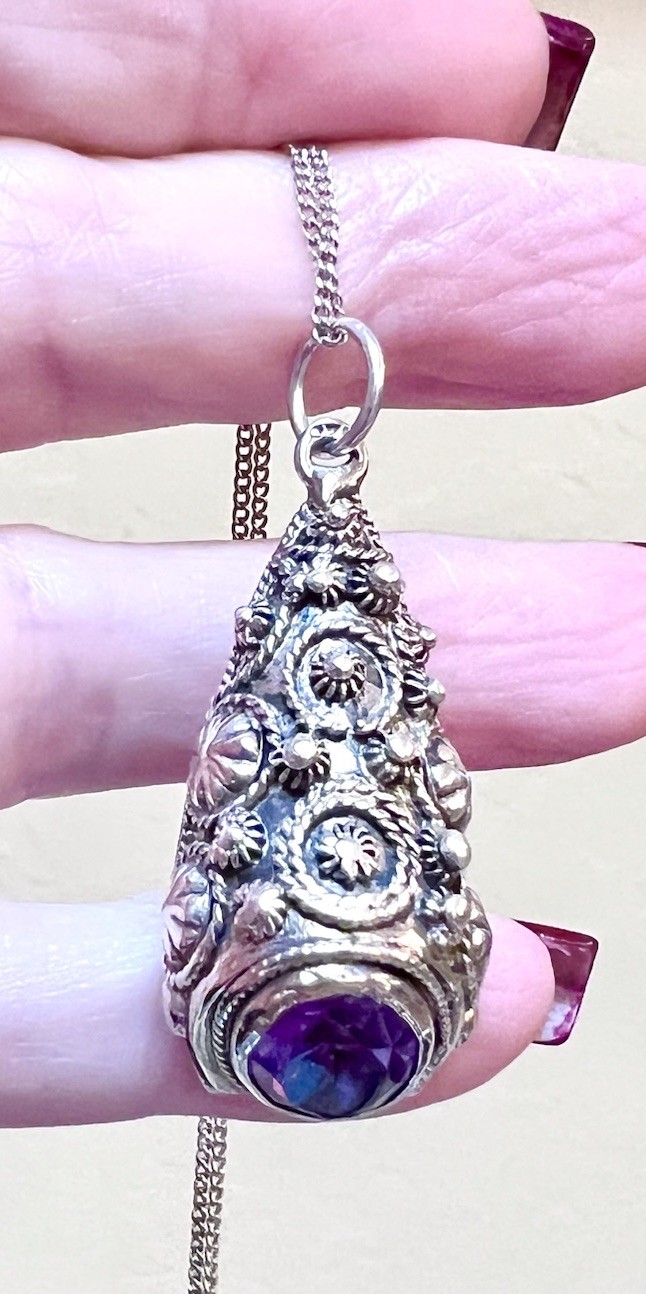 LOVELY Antique/Vintage Ornate Sterling Silver Cannetille Amethyst Necklace