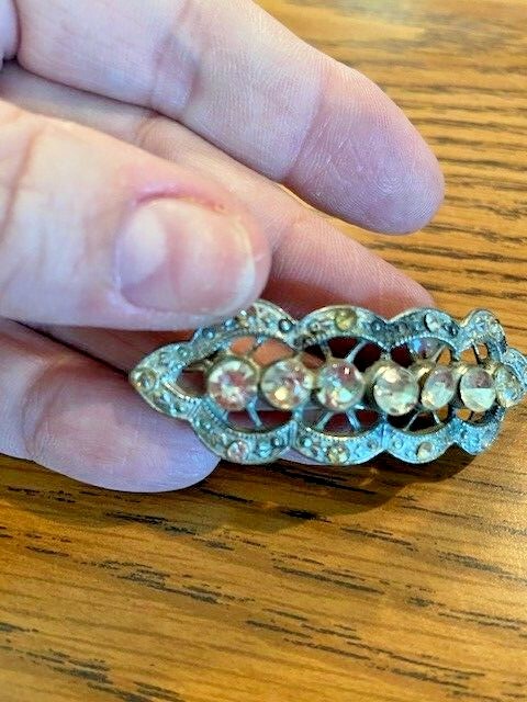 Vintage 1920’s Fishson Silverite Rhinestone Bar Brooch