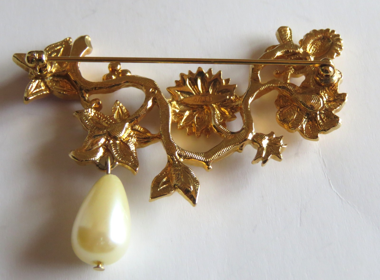 Vintage Garden of Eden Pin Brooch Butterfly Bee Flowers Drop Faux Pearl Avon