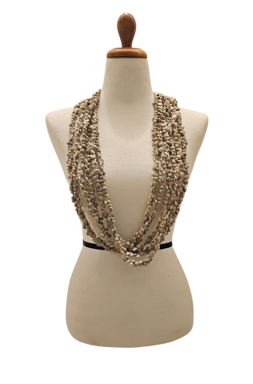 6 or 12 Strands about 39″ Hawaiian Umbonium Beige spotted sea snail shell lei ne