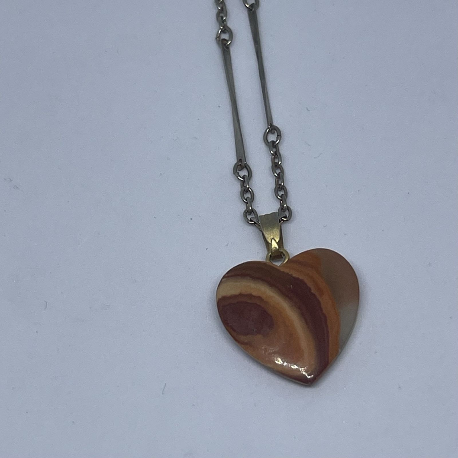 Vintage 1970’s Agate Geode Heart Pendant Bar Link Chain 18” Necklace